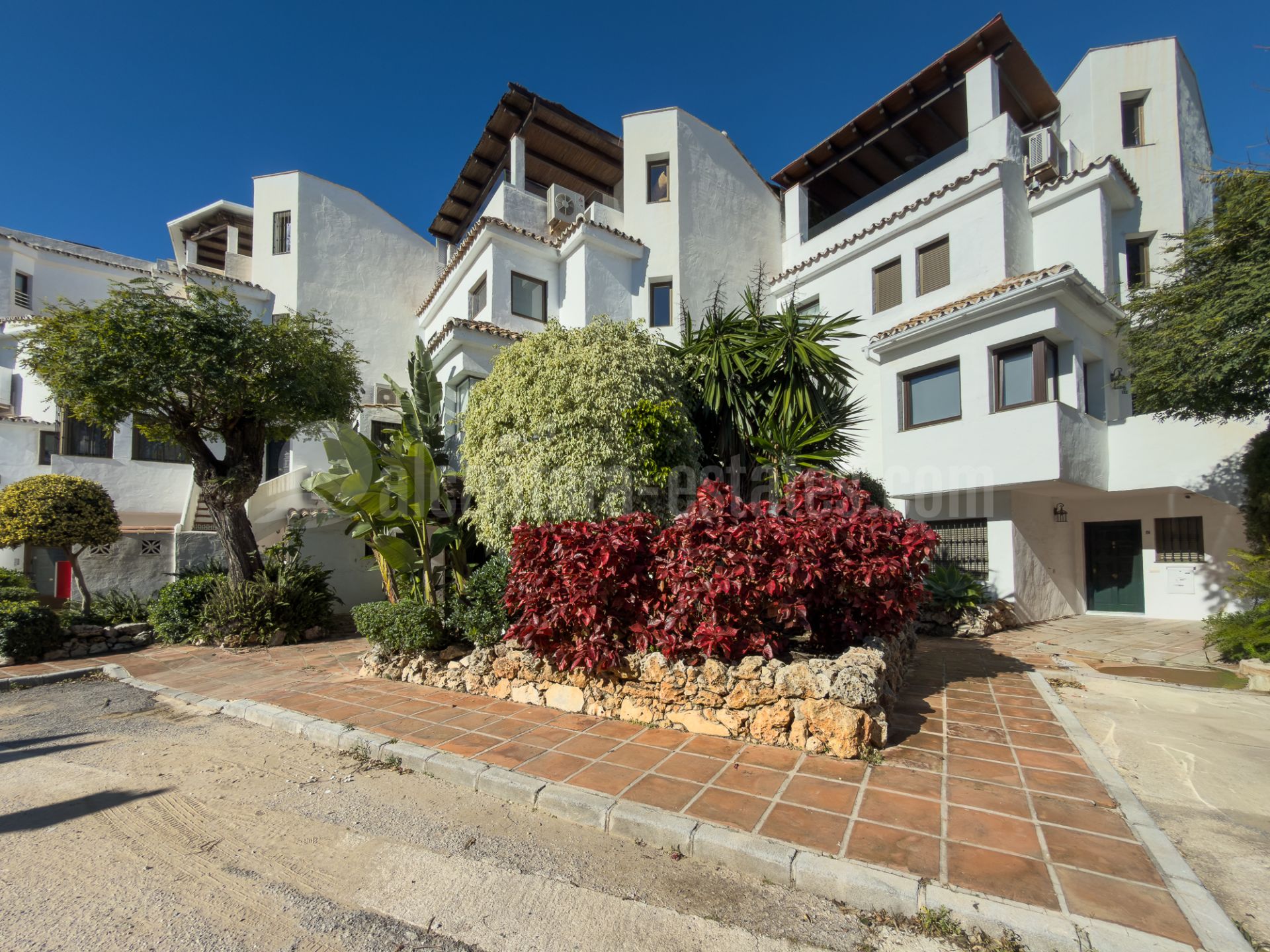 Ground Floor Apartment in Elviria Playa, Marbella