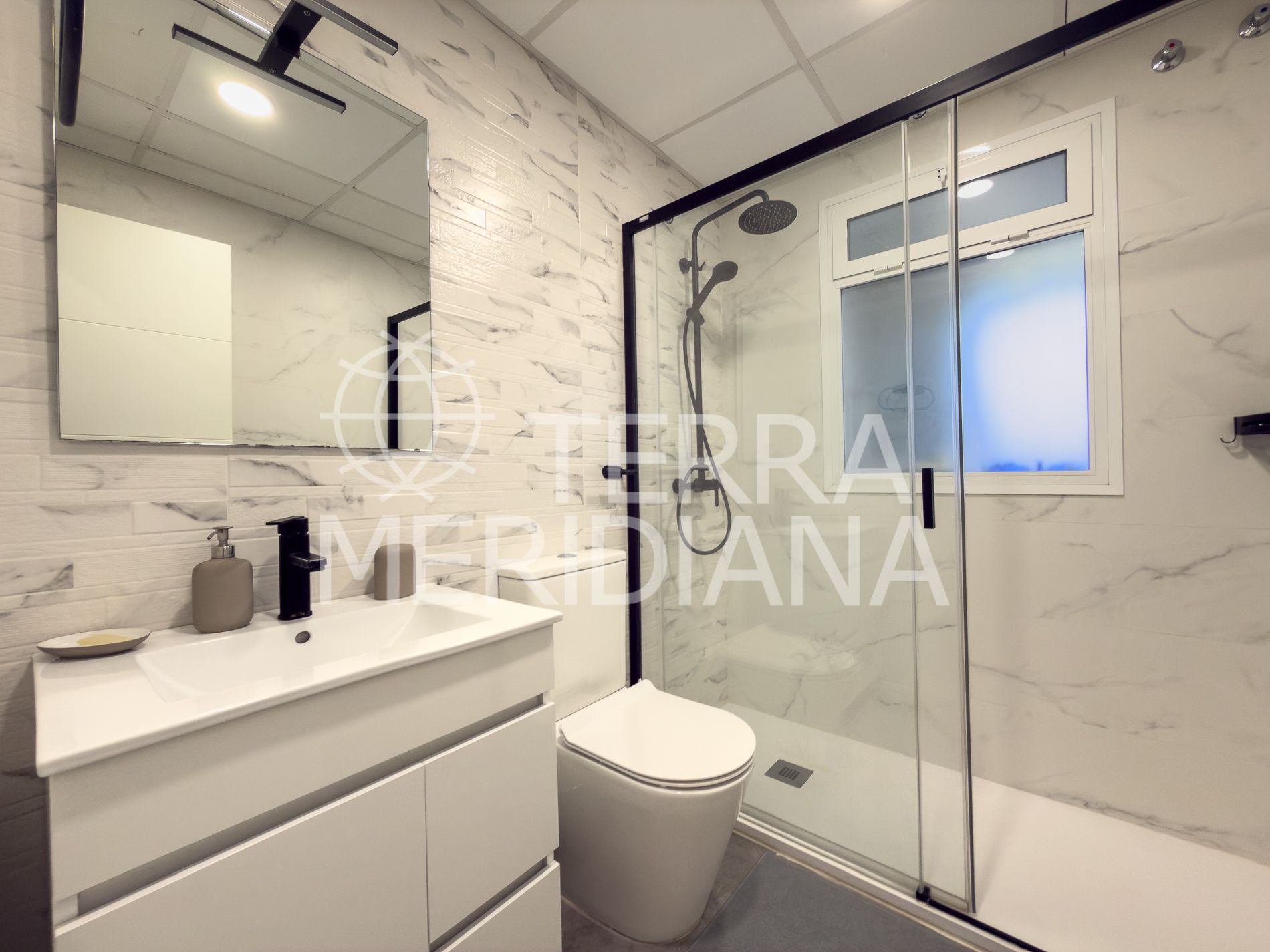 Ground Floor Apartment in Cabopino, Marbella