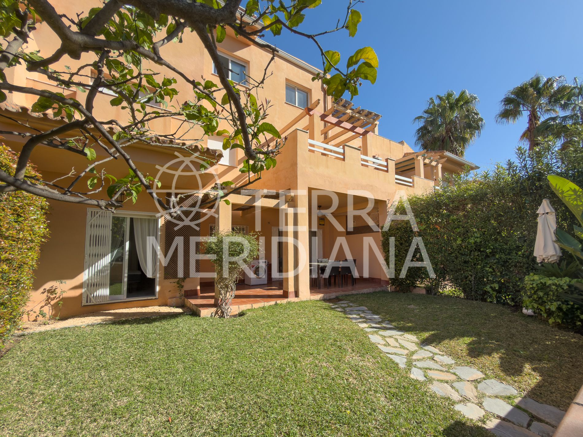 Ground Floor Apartment in Cabopino, Marbella