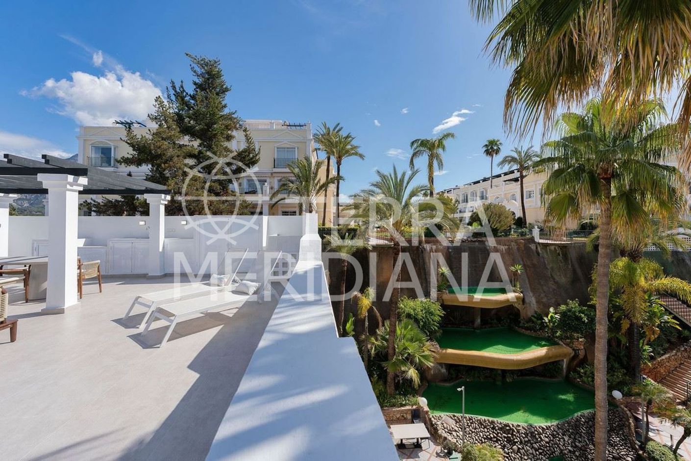 Duplex Penthouse in Aloha Gardens, Marbella
