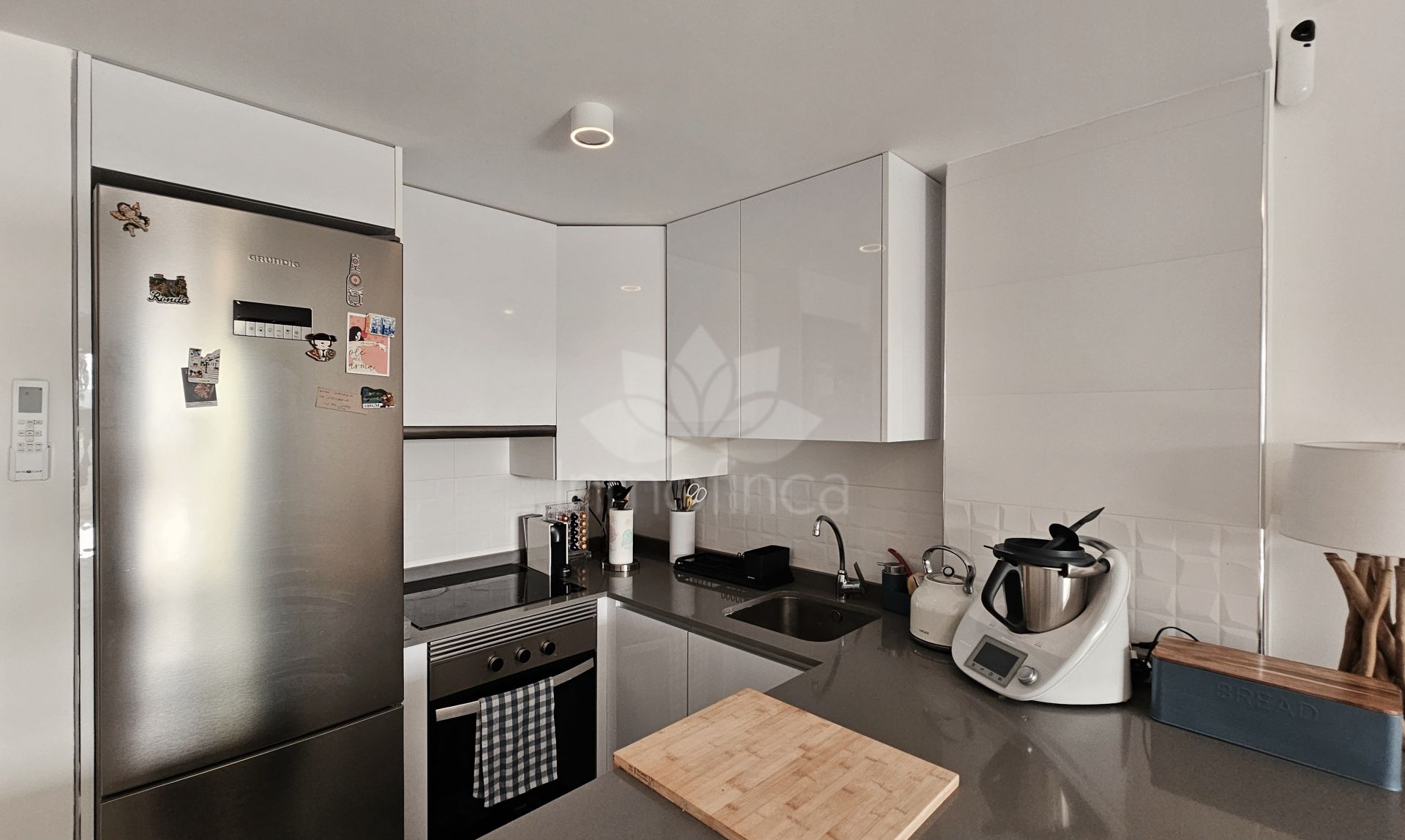 Apartment in Doña Julia, Casares