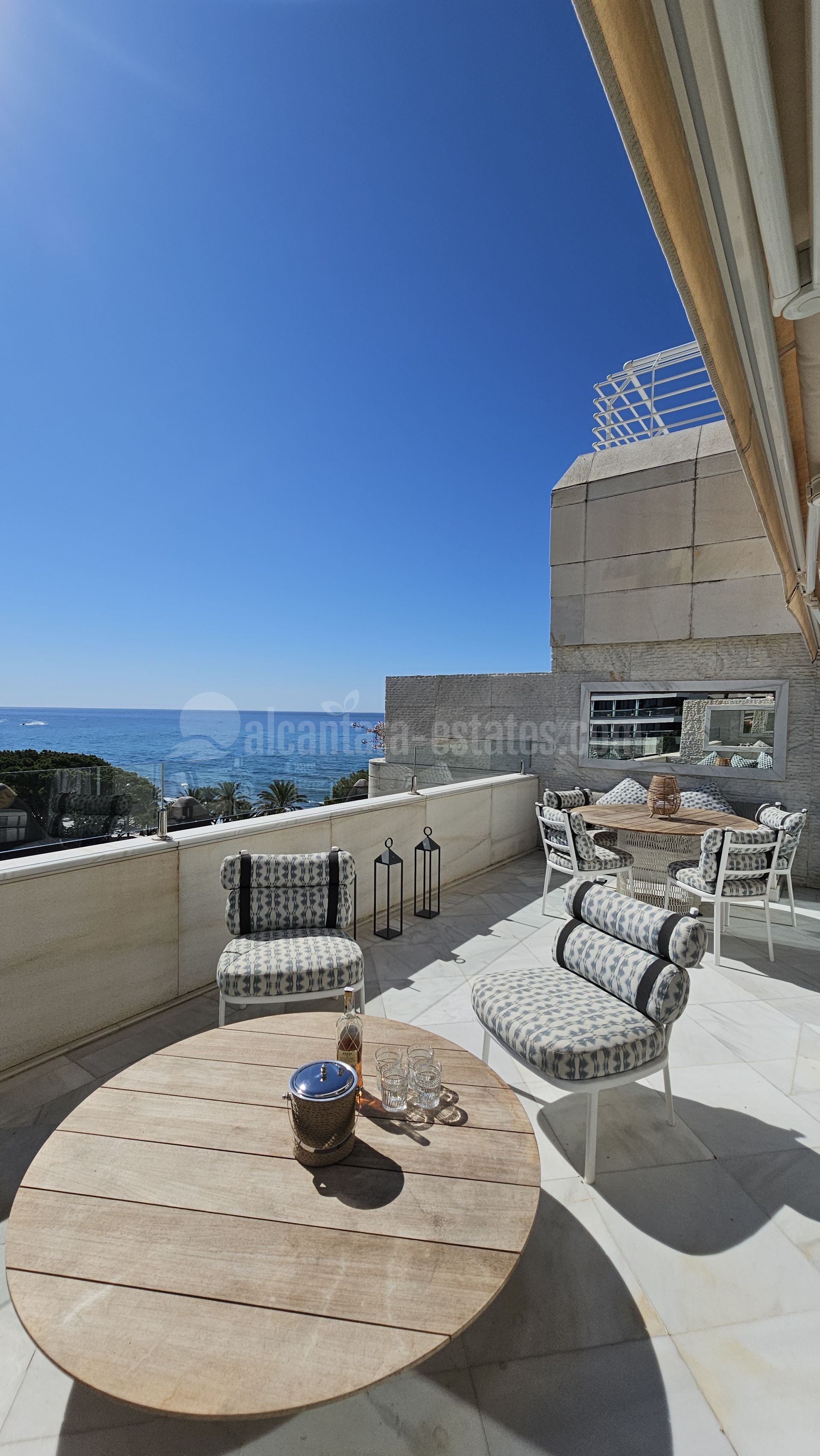 Atico Duplex en Marina Mariola, Marbella