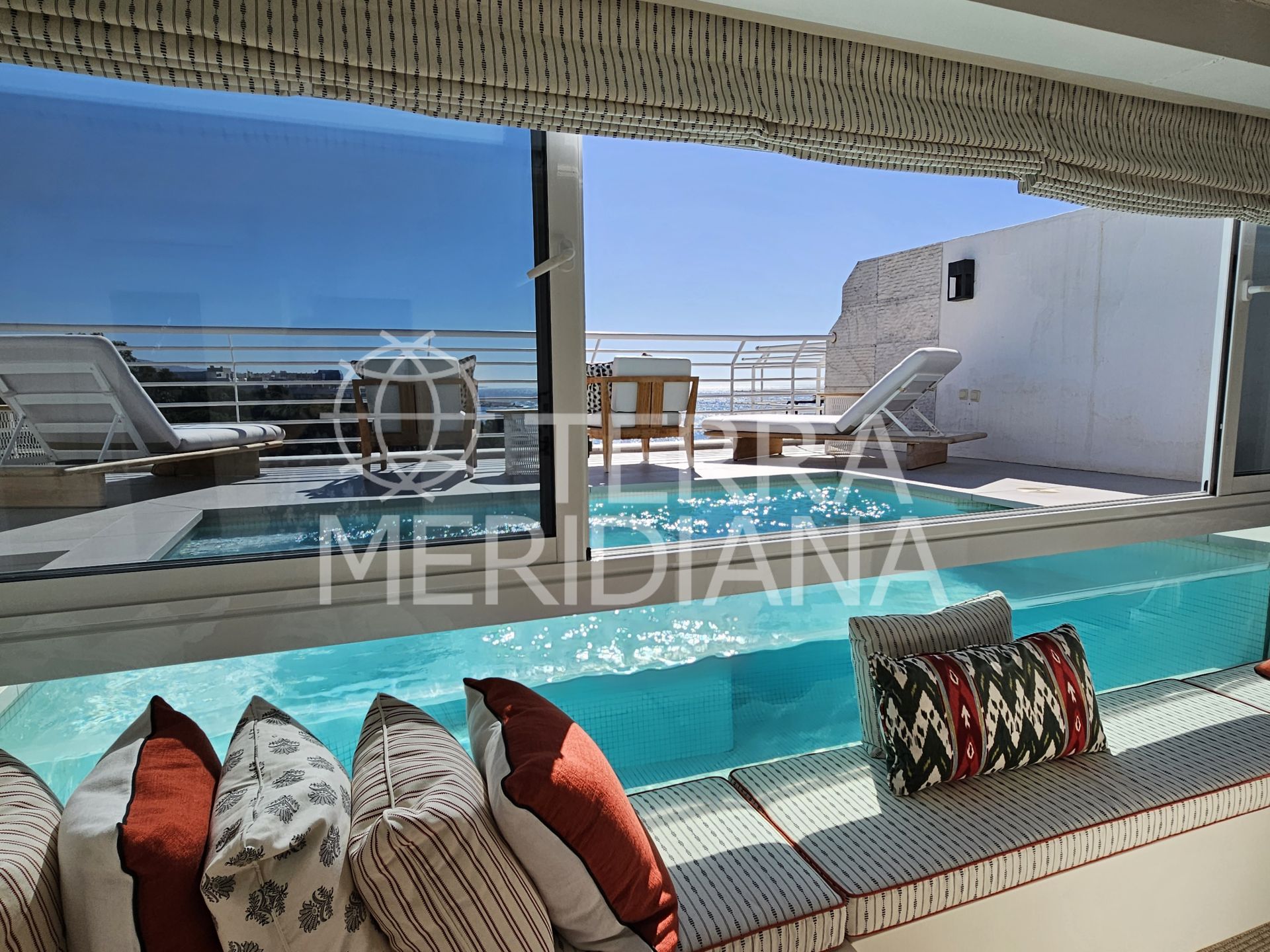 Duplex Penthouse in Marina Mariola, Marbella