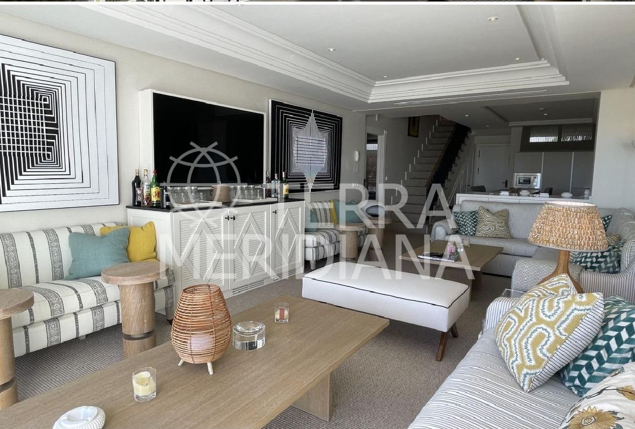 Duplex Penthouse in Marina Mariola, Marbella