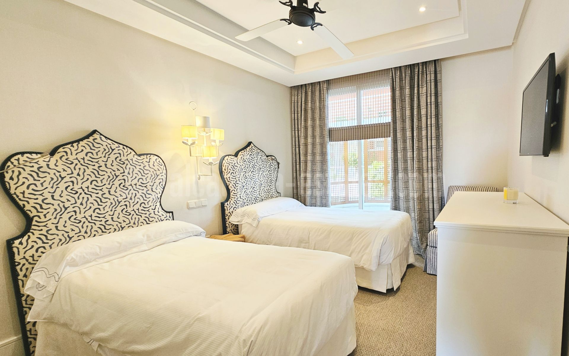 Atico Duplex en Marina Mariola, Marbella