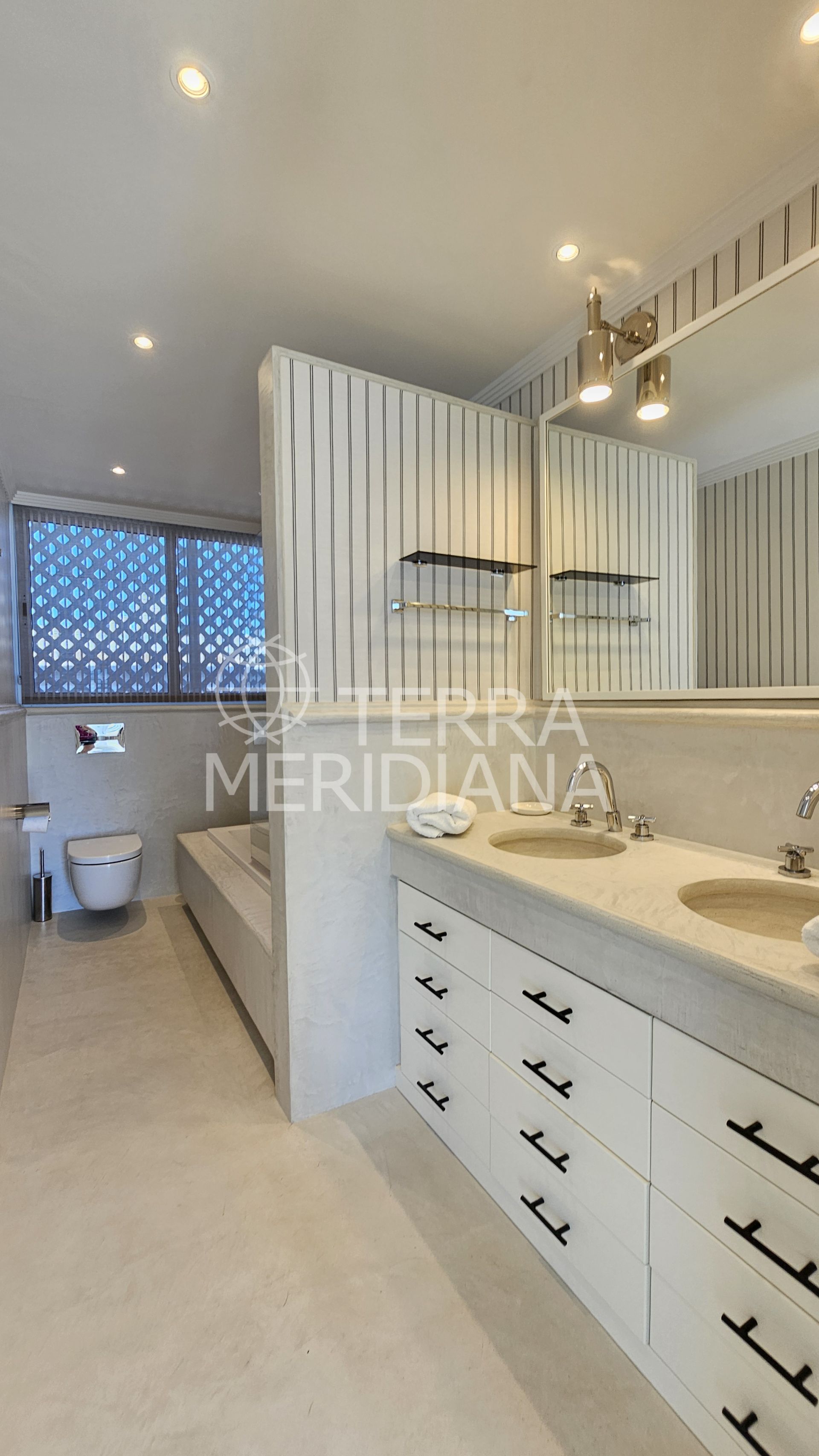 Duplex Penthouse in Marina Mariola, Marbella