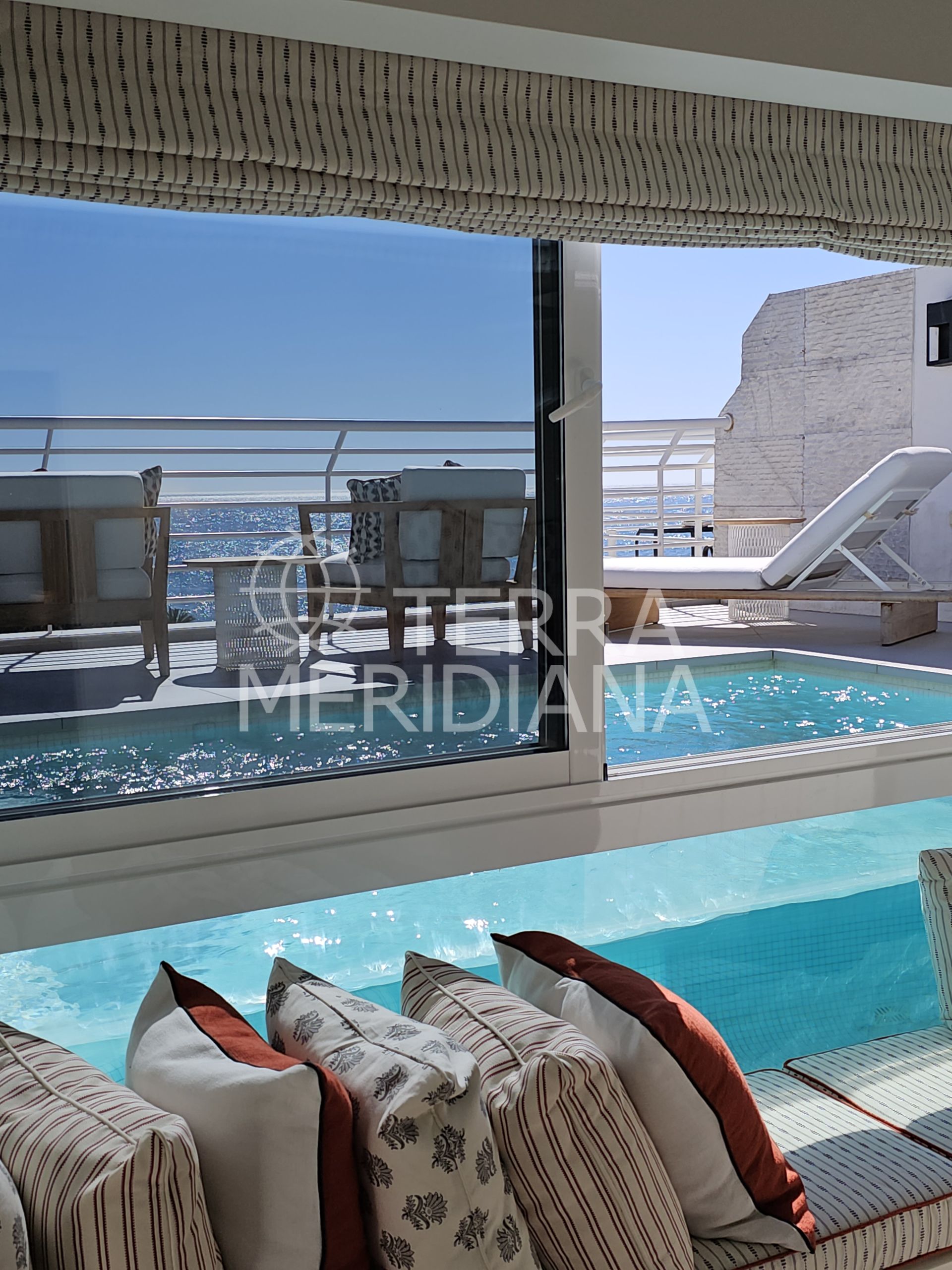 Duplex Penthouse in Marina Mariola, Marbella