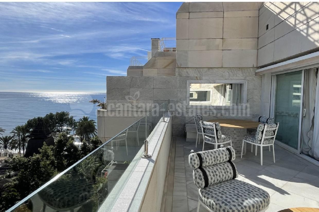 Atico Duplex en Marina Mariola, Marbella