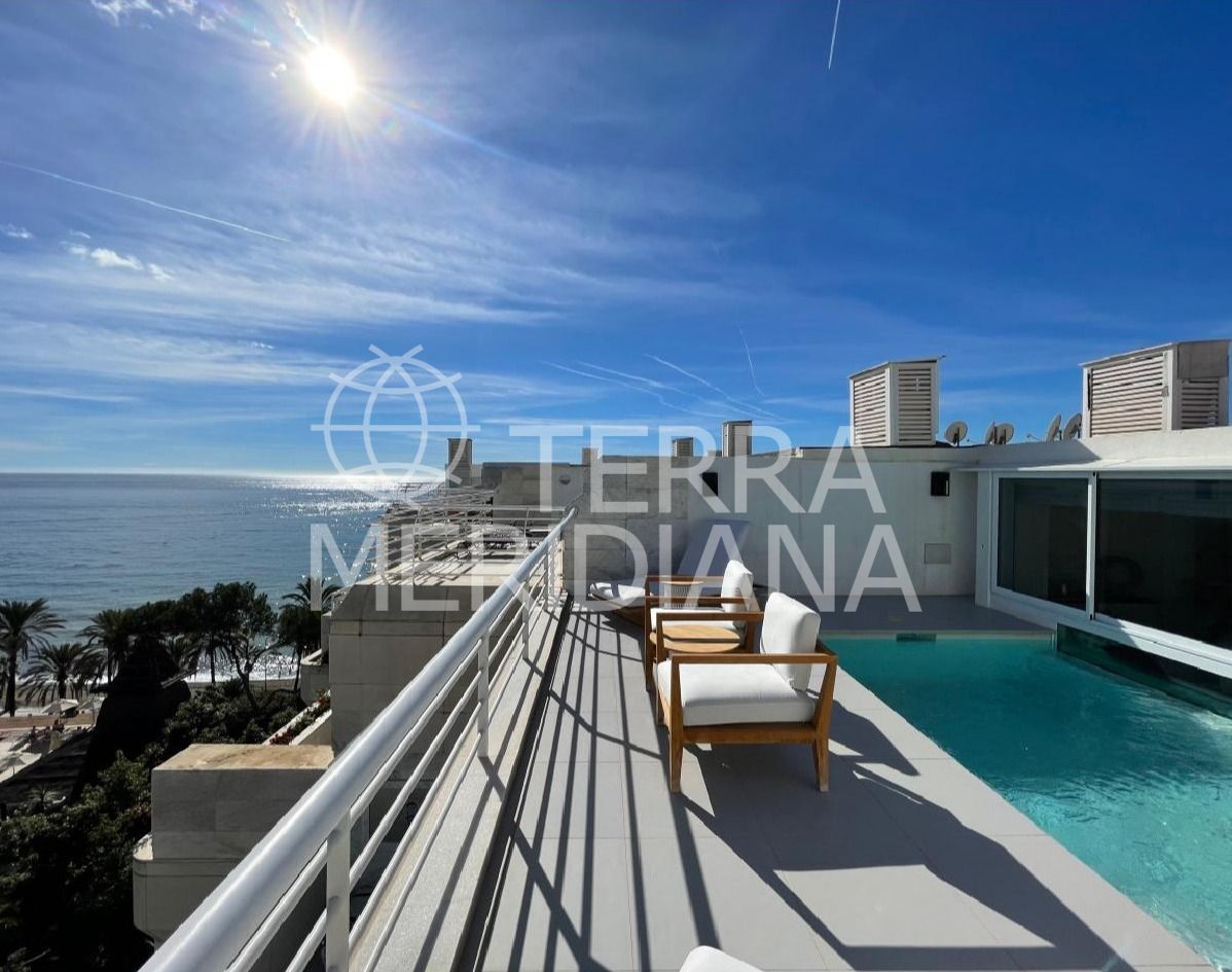Duplex Penthouse in Marina Mariola, Marbella