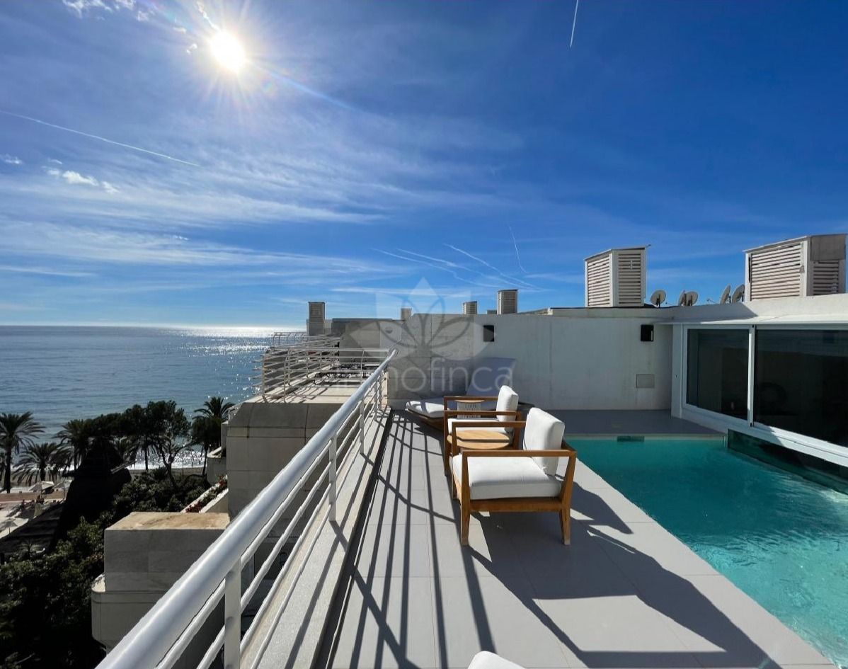 Atico Duplex en Marina Mariola, Marbella