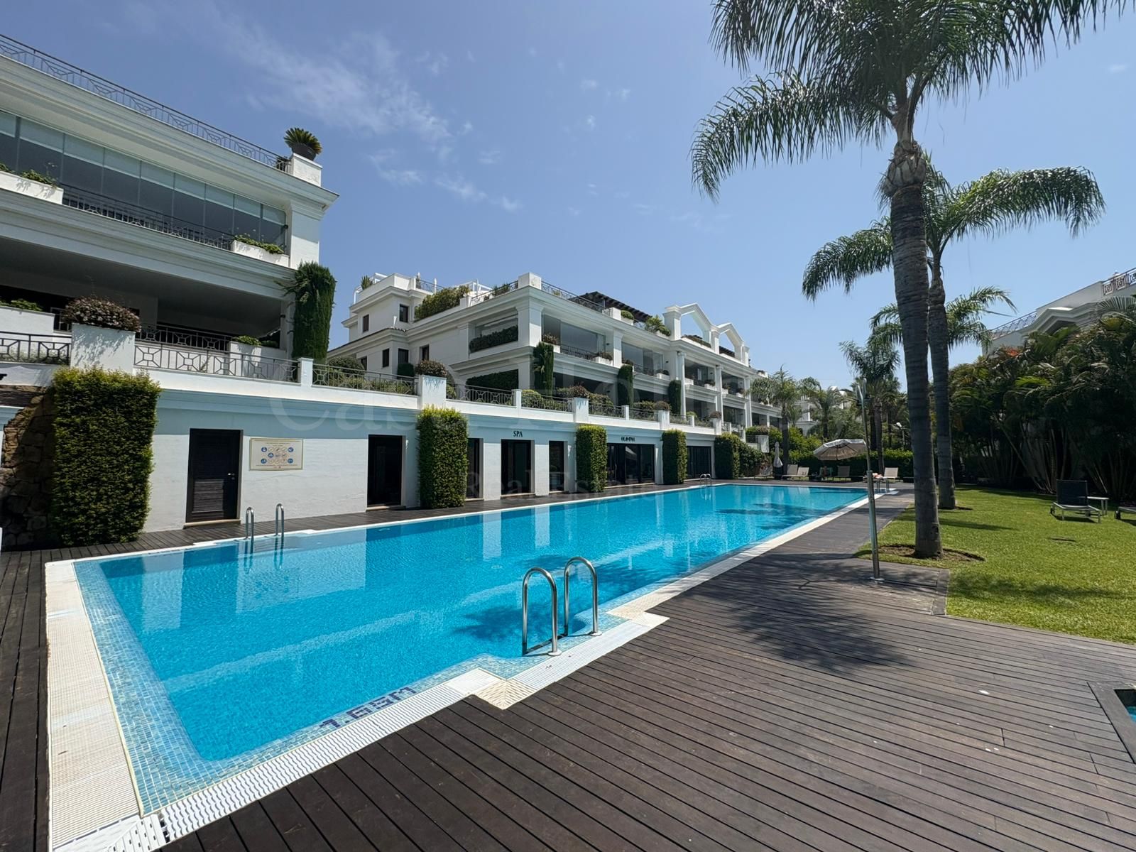 Duplex Penthouse in Doncella Beach, Estepona