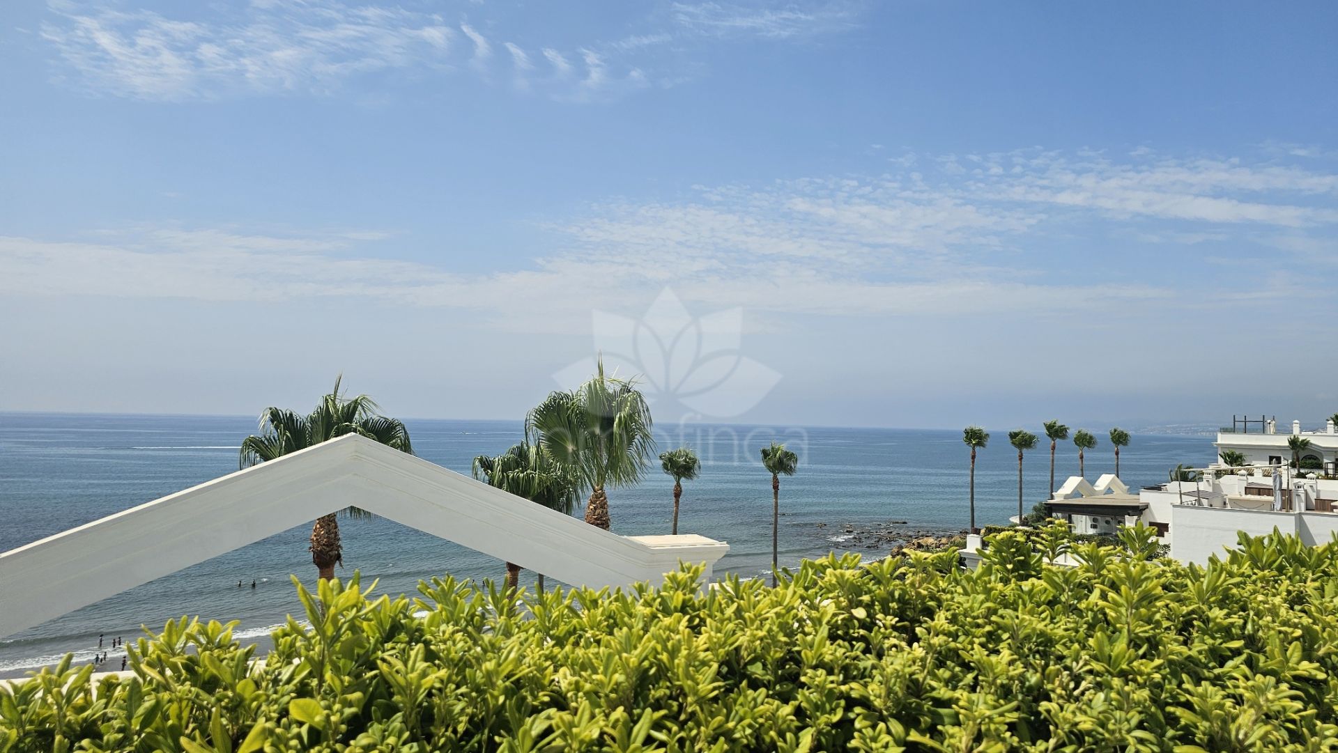 Atico Duplex en Doncella Beach, Estepona