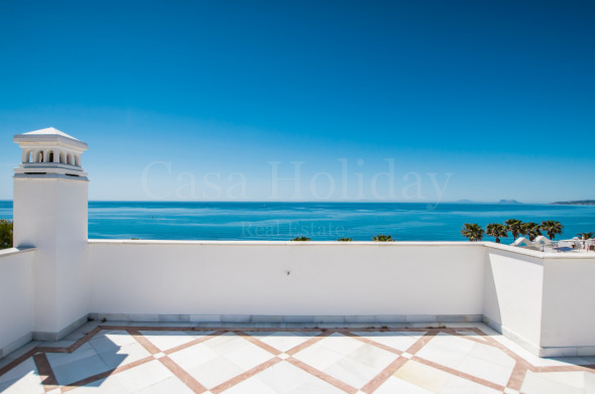Duplex Penthouse in Doncella Beach, Estepona