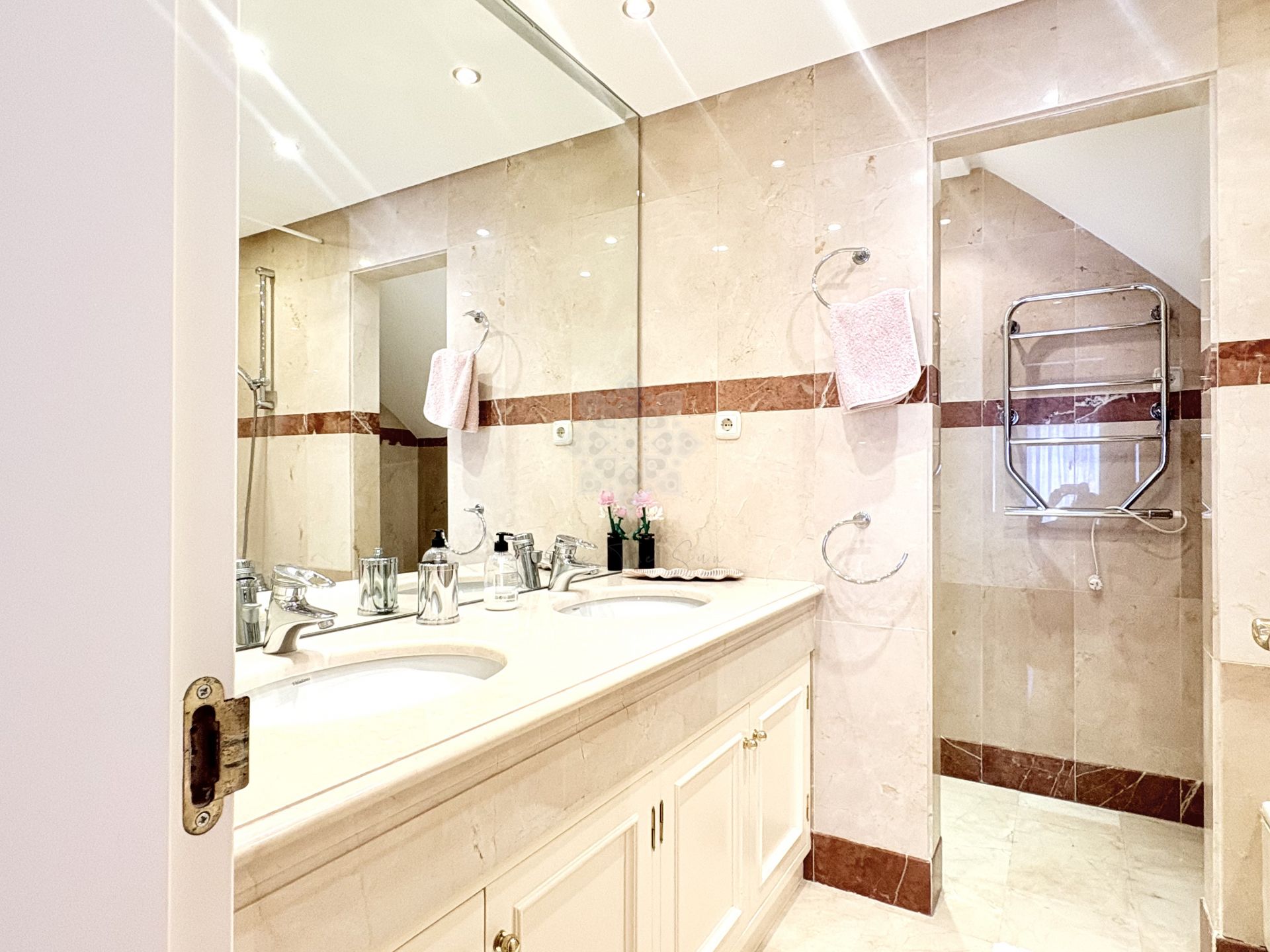 Duplex Penthouse w Menara Beach, Estepona