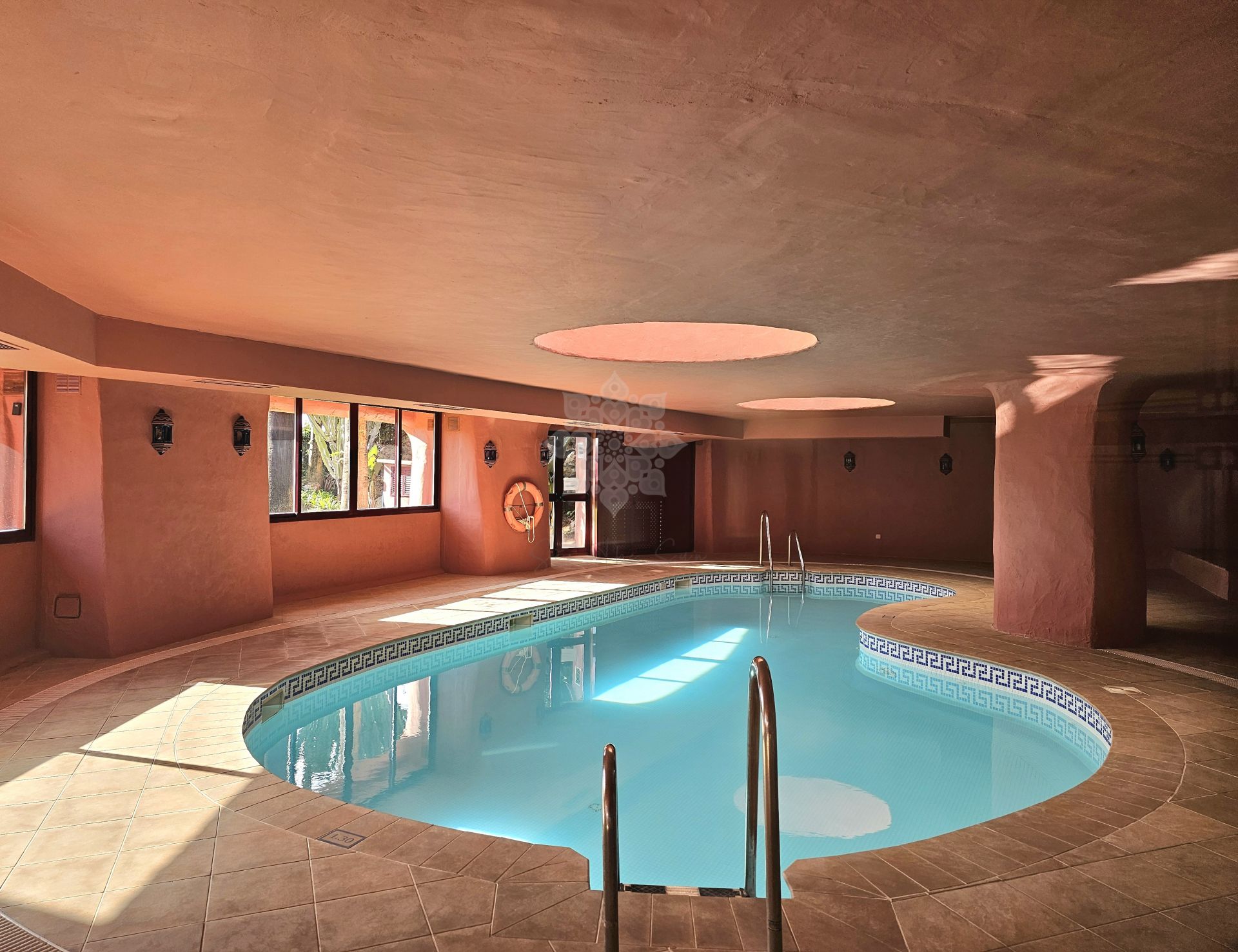 Duplex Penthouse w Menara Beach, Estepona