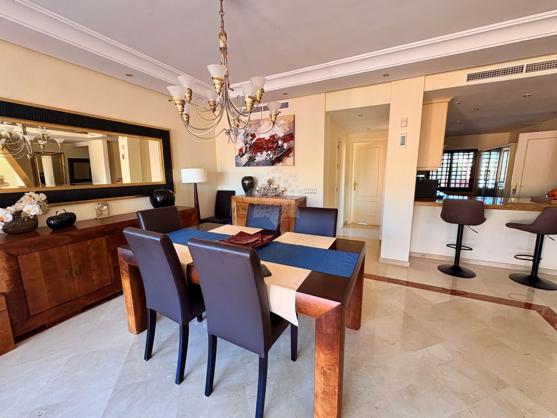 Duplex Penthouse w Menara Beach, Estepona