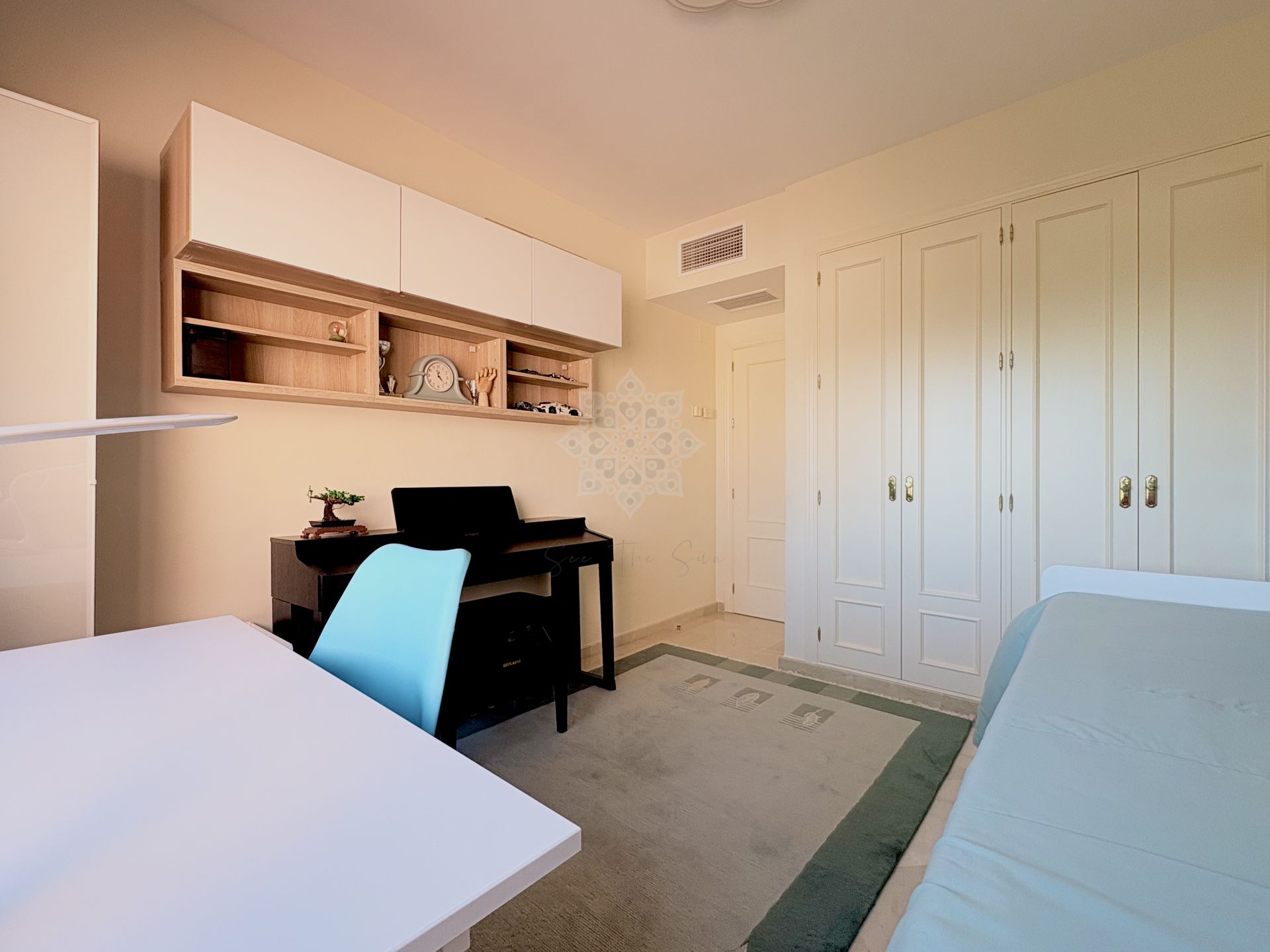 Duplex Penthouse w Menara Beach, Estepona