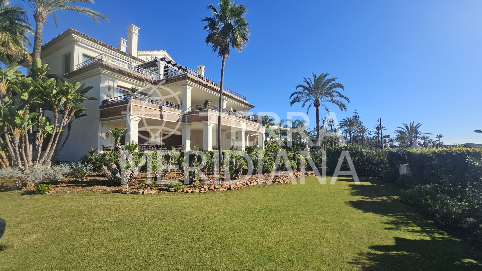 Ground Floor Apartment in La Reserva de los Monteros, Marbella