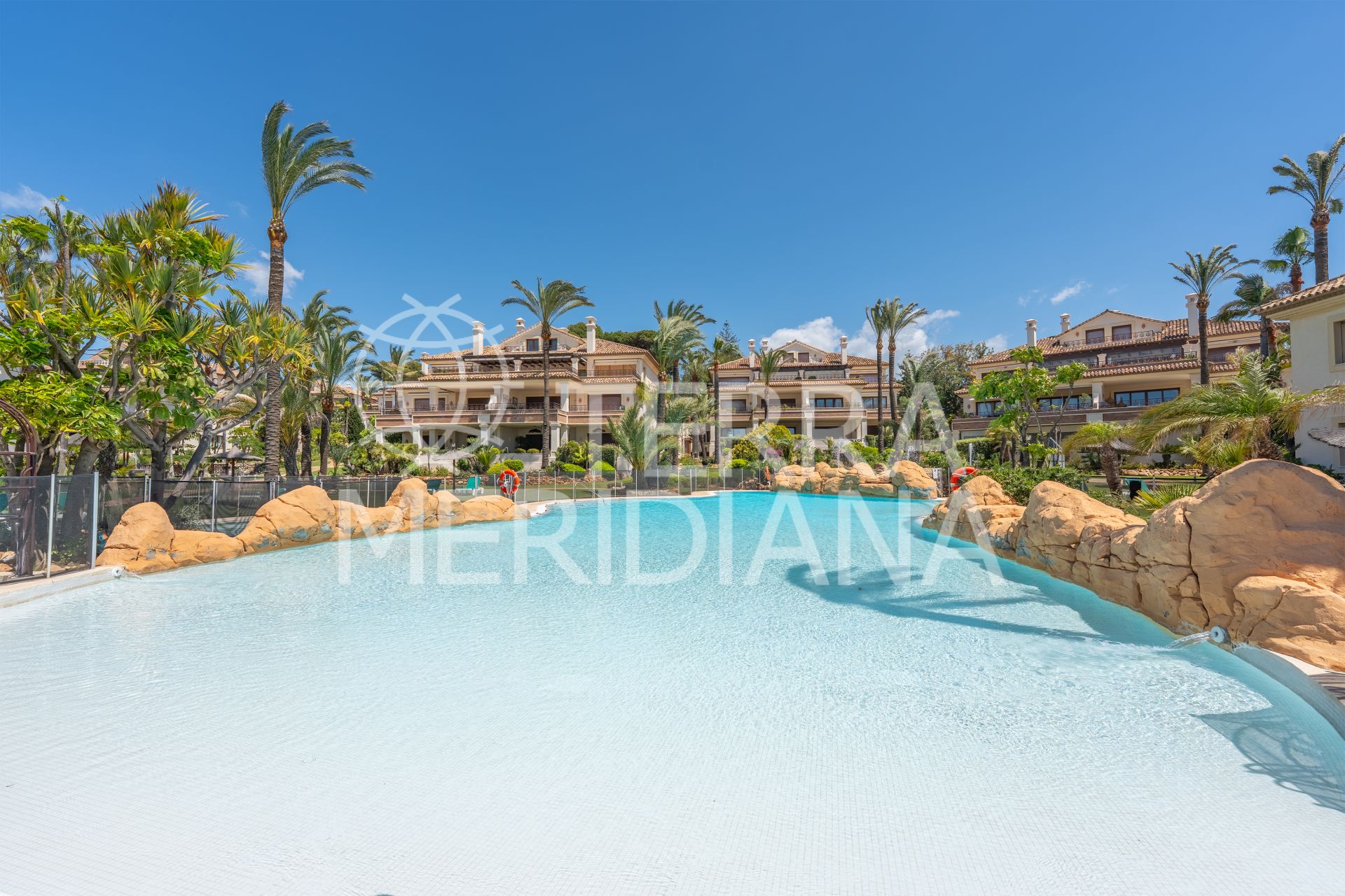 Ground Floor Apartment in La Reserva de los Monteros, Marbella