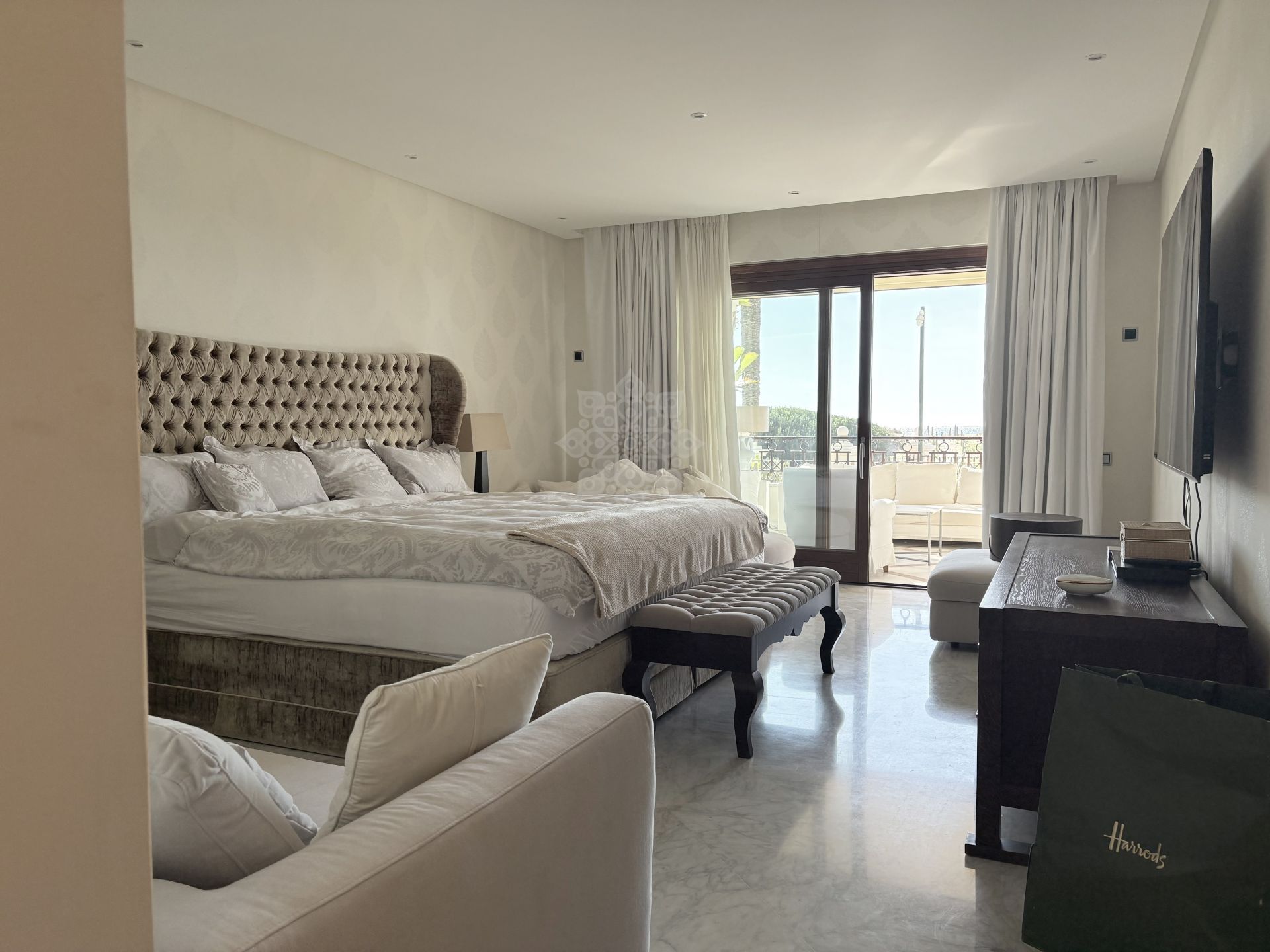Ground Floor Apartment in La Reserva de los Monteros, Marbella