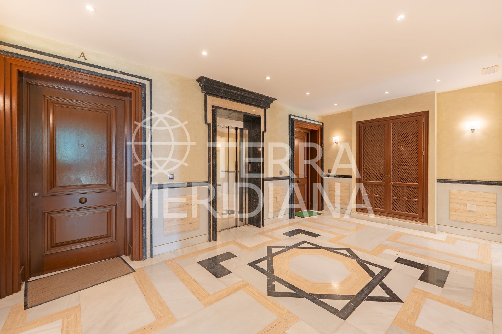 Ground Floor Apartment in La Reserva de los Monteros, Marbella