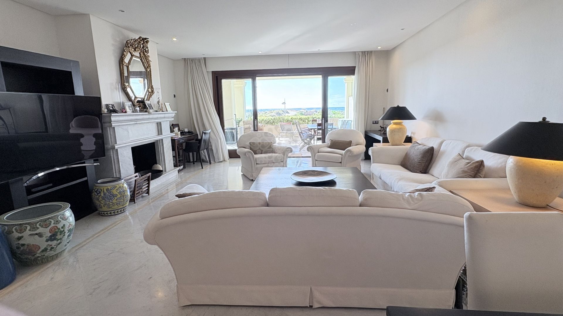 Ground Floor Apartment in La Reserva de los Monteros, Marbella
