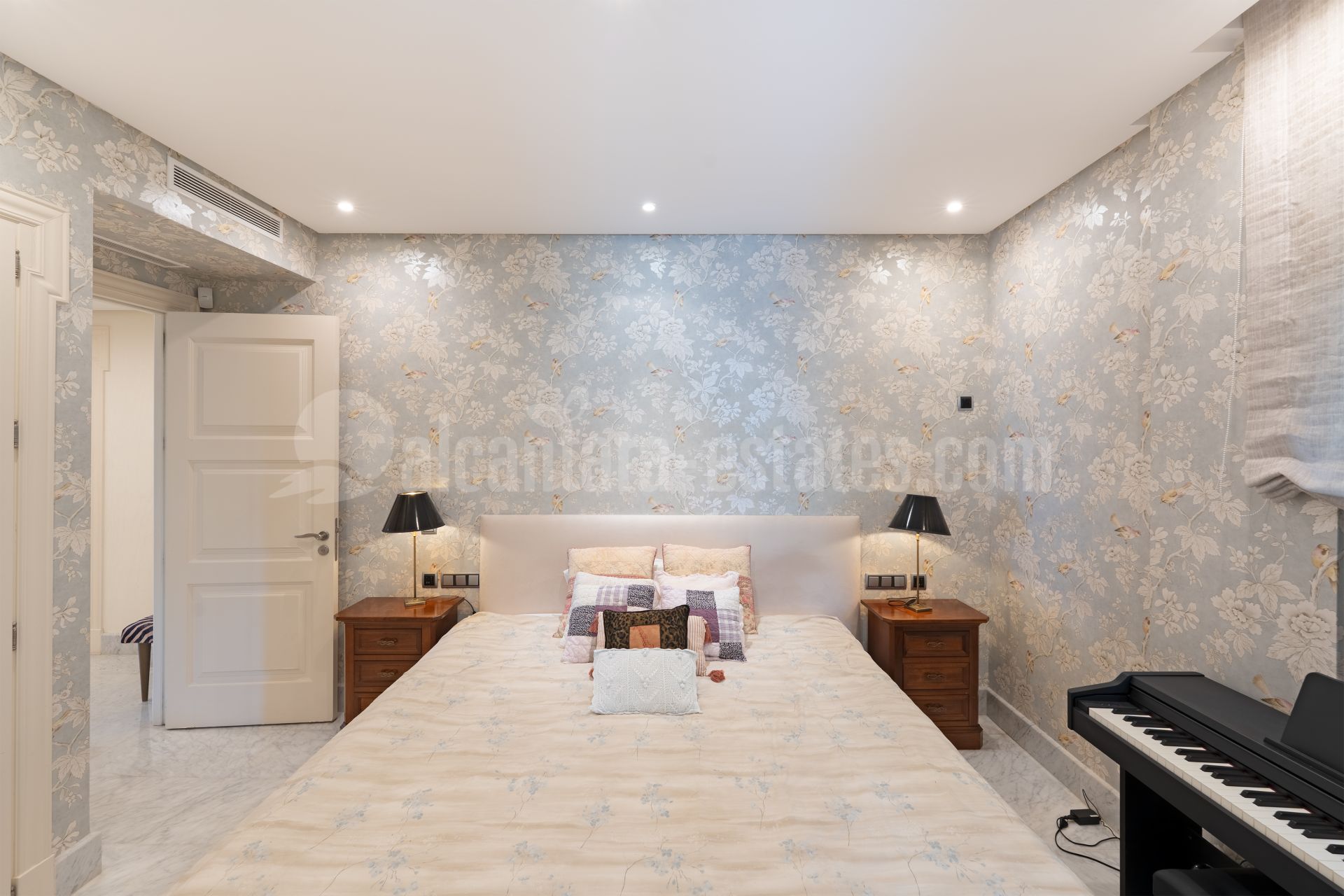 Ground Floor Apartment in La Reserva de los Monteros, Marbella
