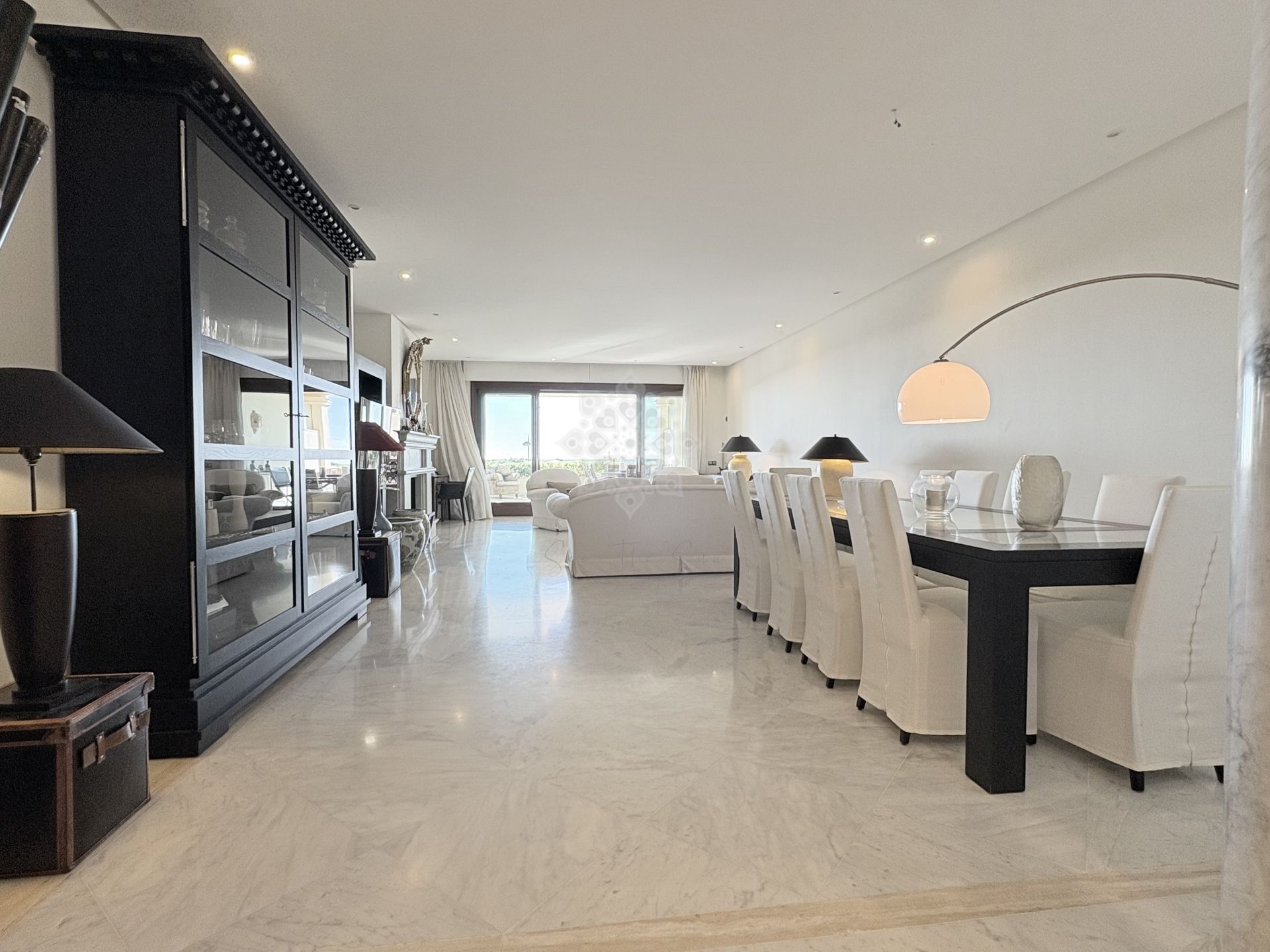 Ground Floor Apartment in La Reserva de los Monteros, Marbella