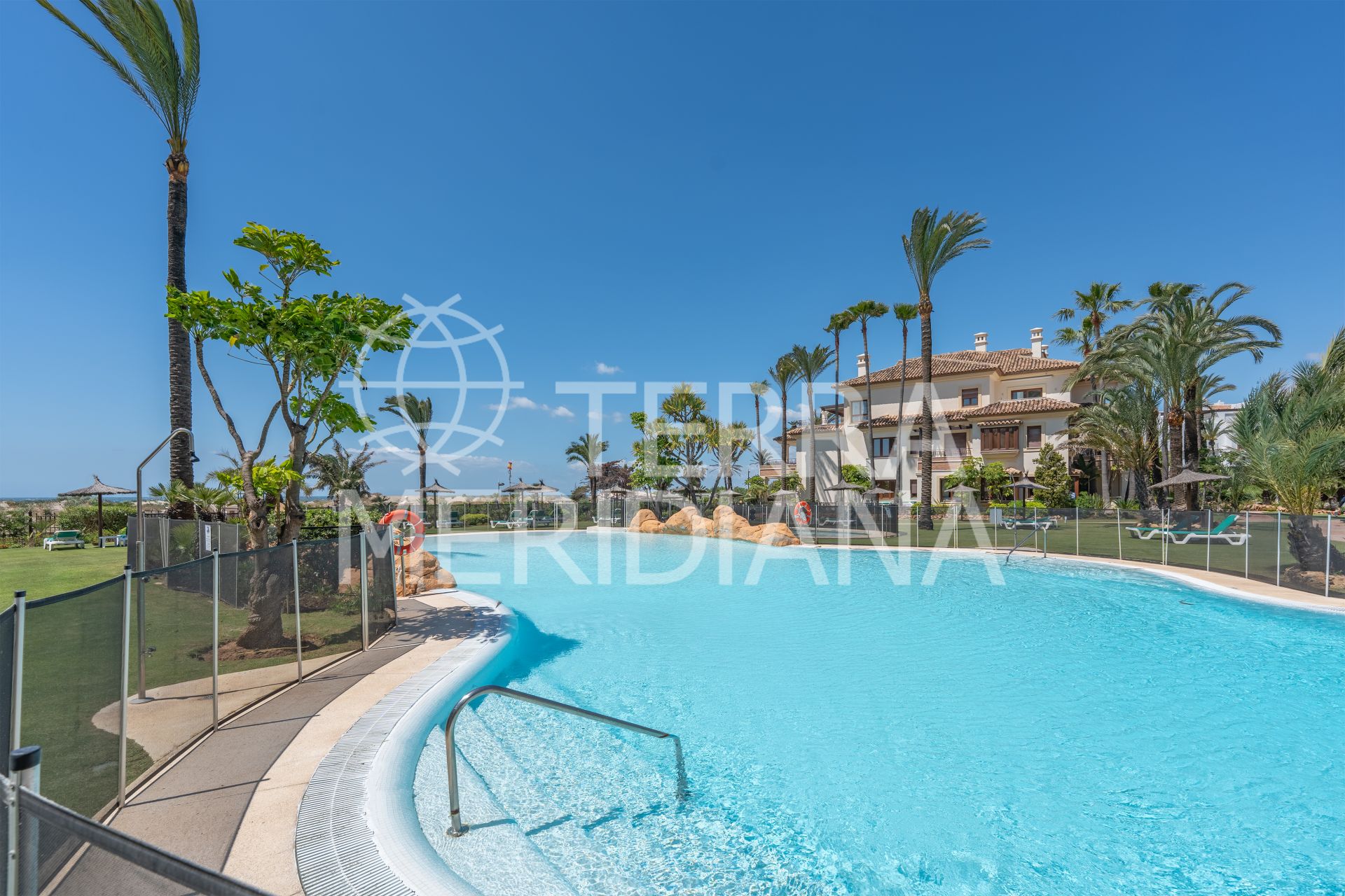 Ground Floor Apartment in La Reserva de los Monteros, Marbella