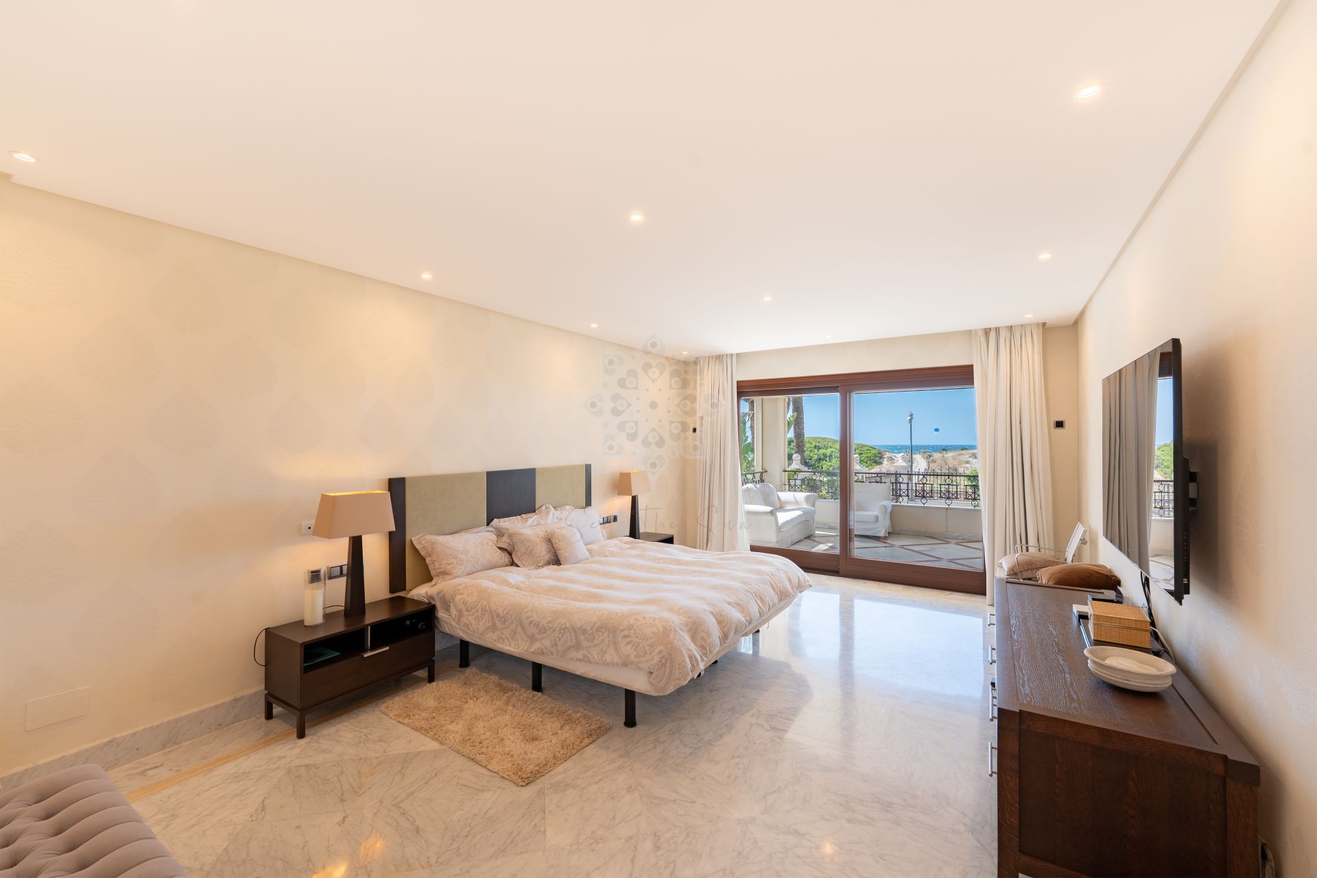 Ground Floor Apartment in La Reserva de los Monteros, Marbella