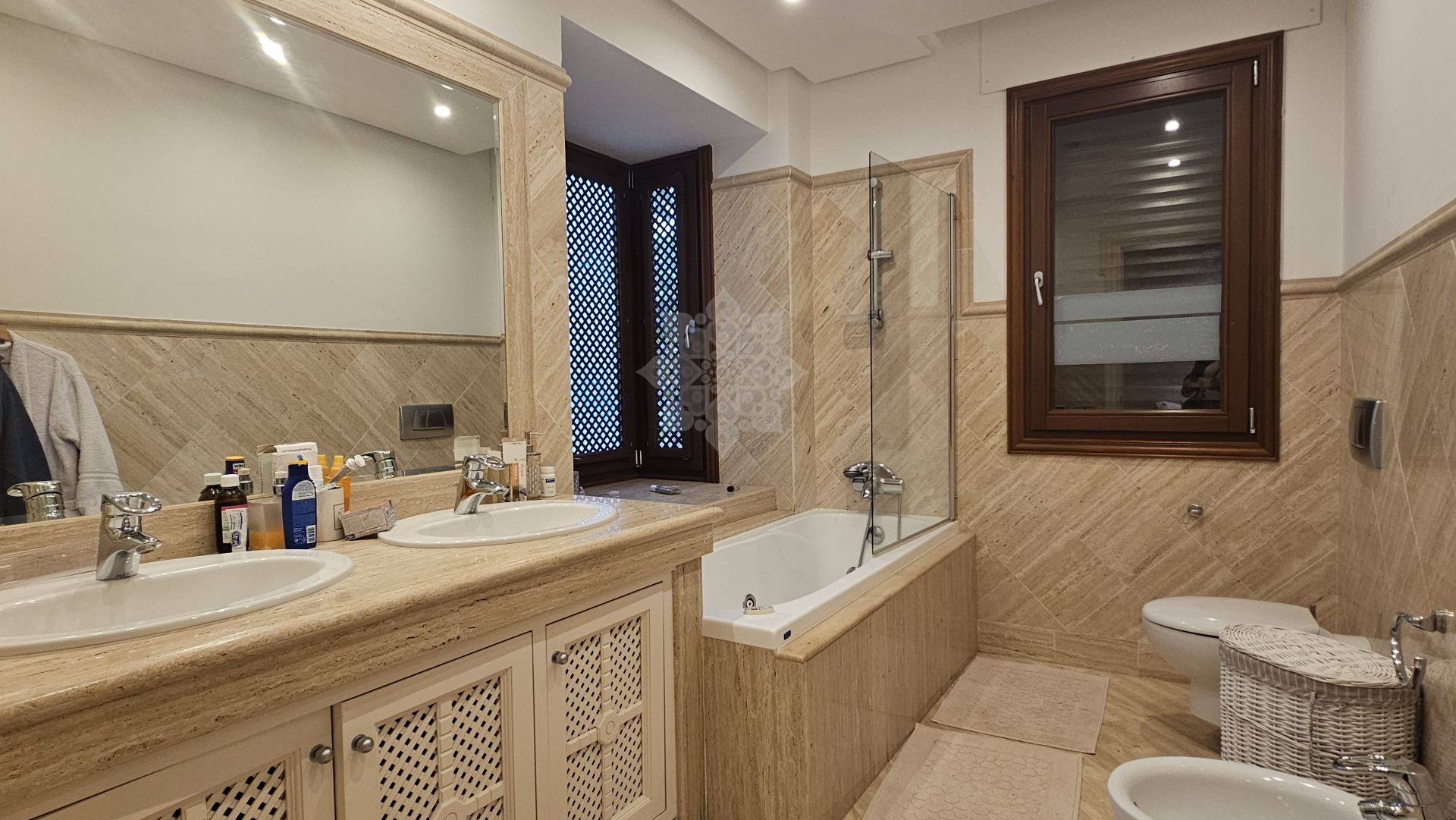 Apartament na parterze w La Reserva de los Monteros, Marbella