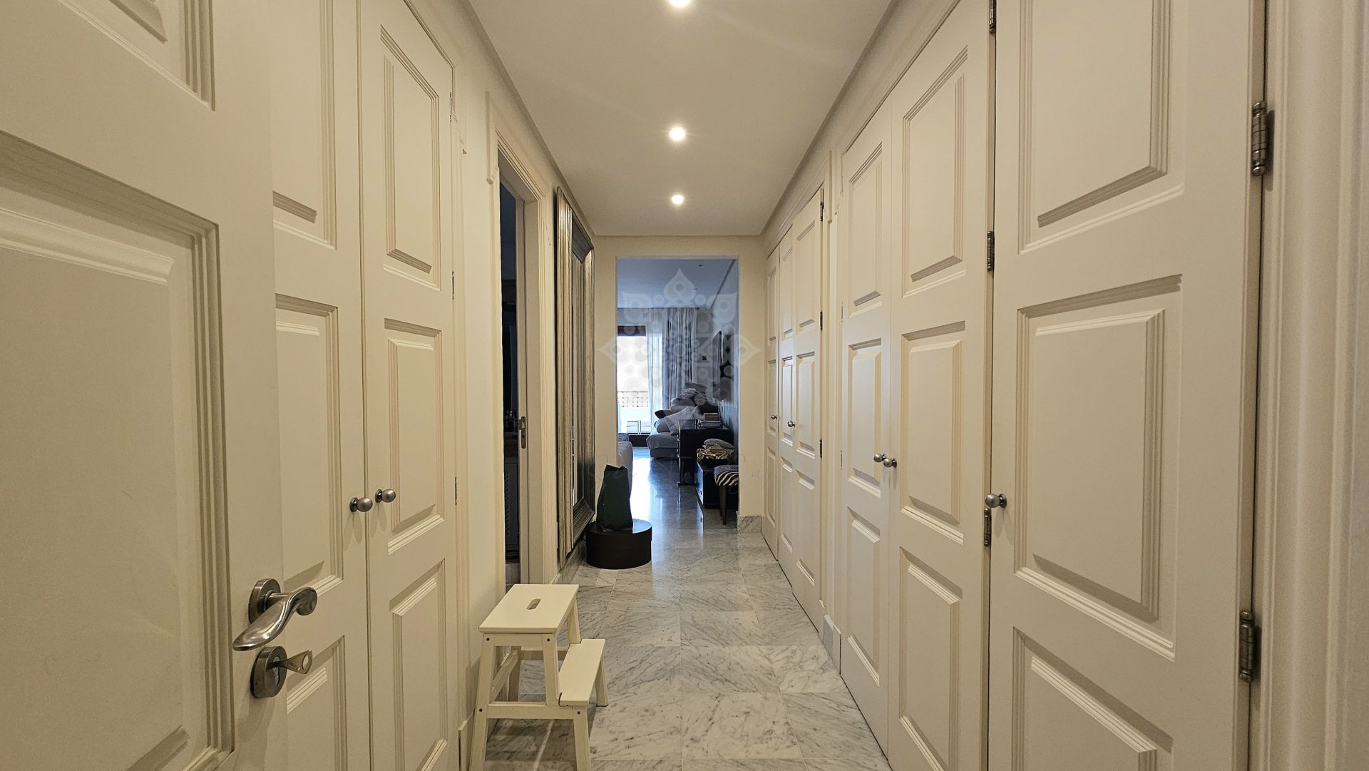 Apartament na parterze w La Reserva de los Monteros, Marbella