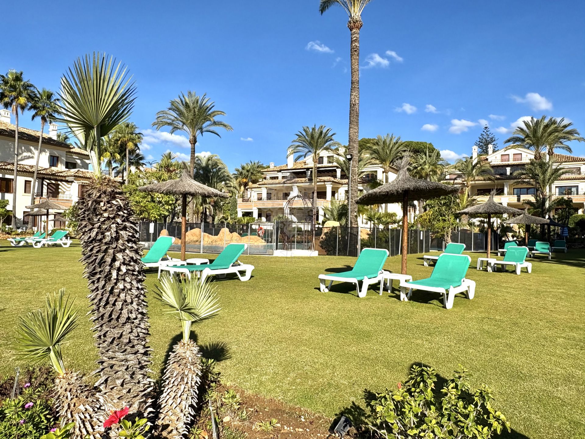 Apartament na parterze w La Reserva de los Monteros, Marbella