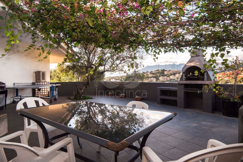 Villa in Elviria, Marbella