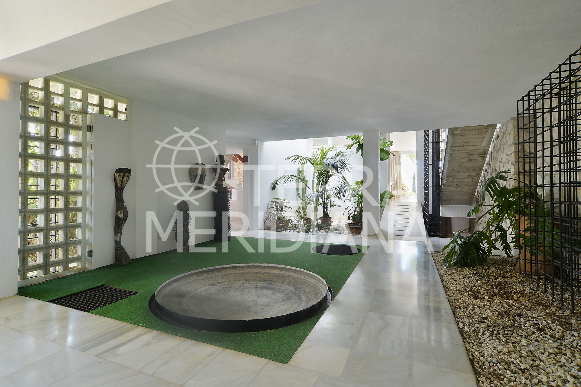Villa in Elviria, Marbella