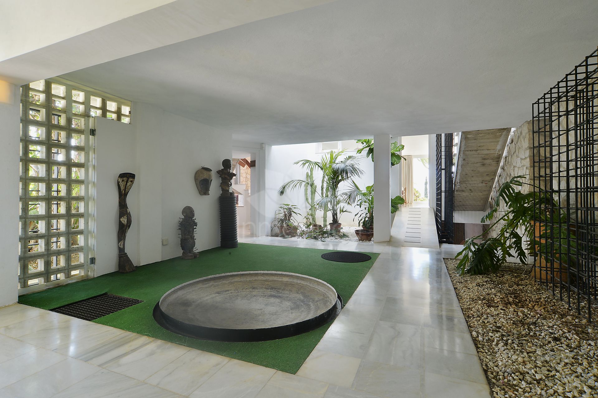 Villa in Elviria, Marbella