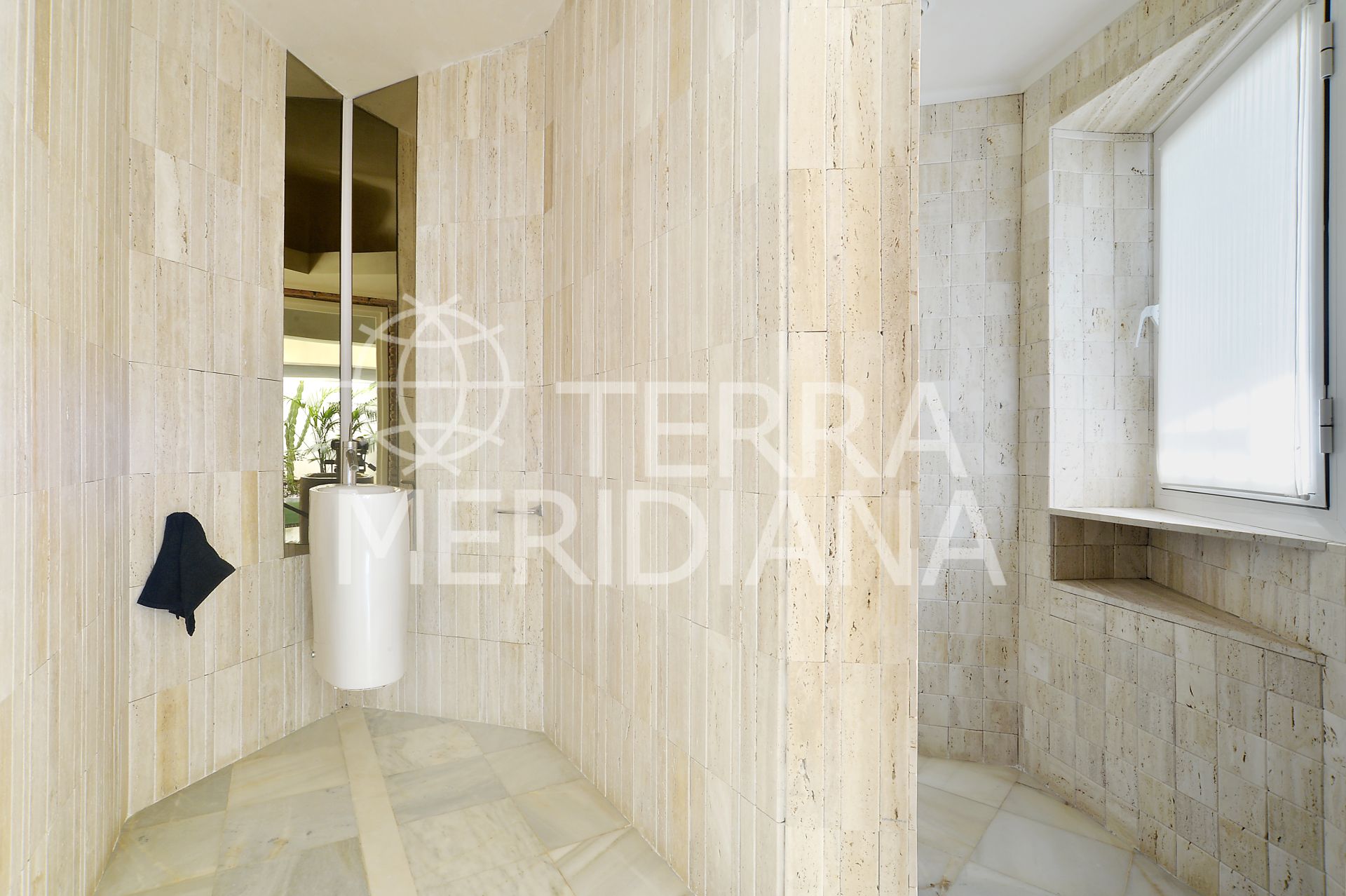 Villa in Elviria, Marbella