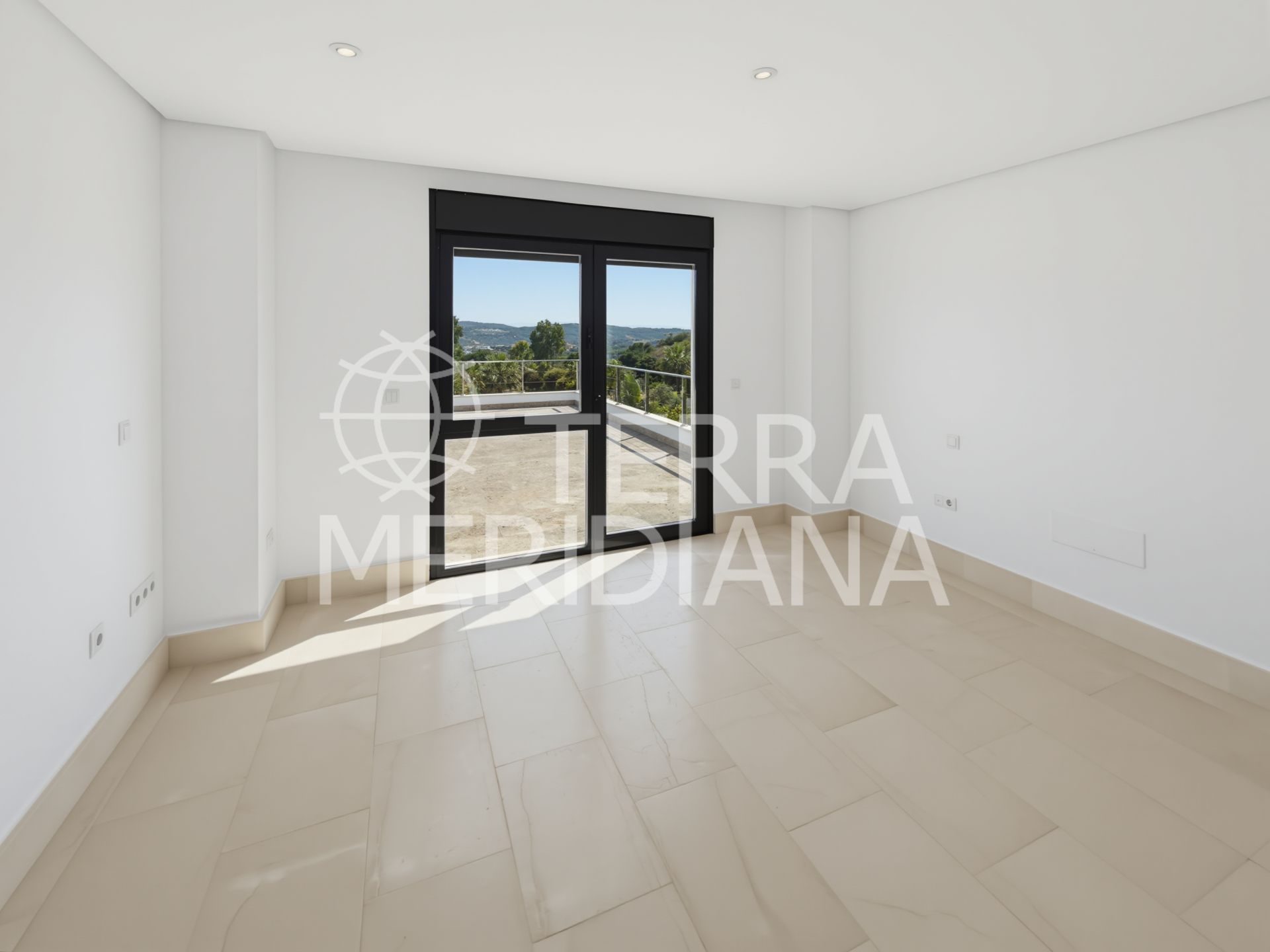Villa in La Reserva, Sotogrande