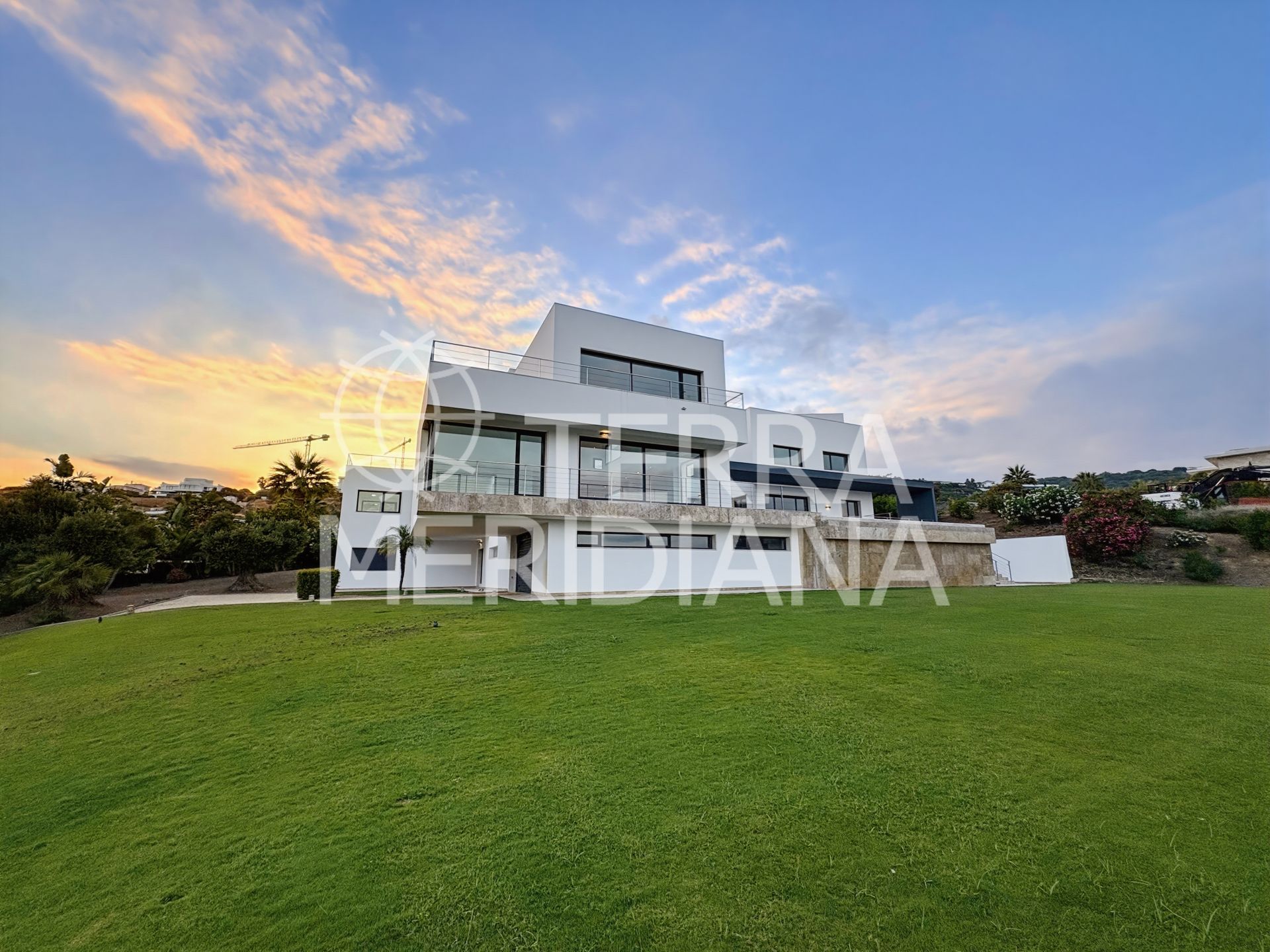 Villa in La Reserva, Sotogrande