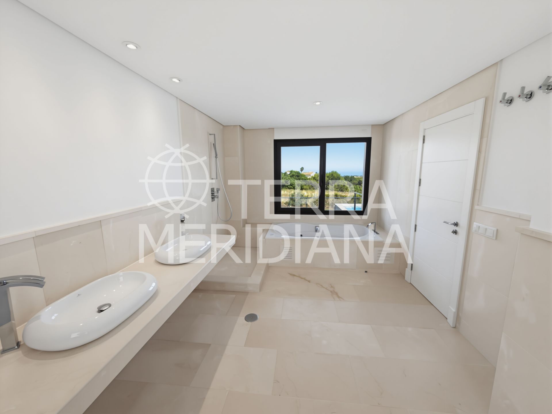 Villa in La Reserva, Sotogrande