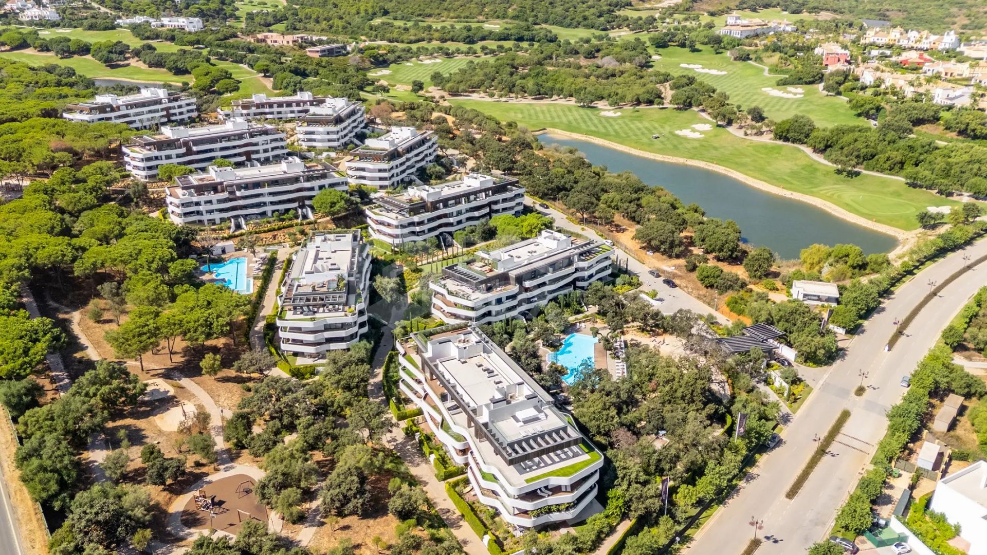 2 Bedroom Apartment in Village Verde, La Reserva, Sotogrande