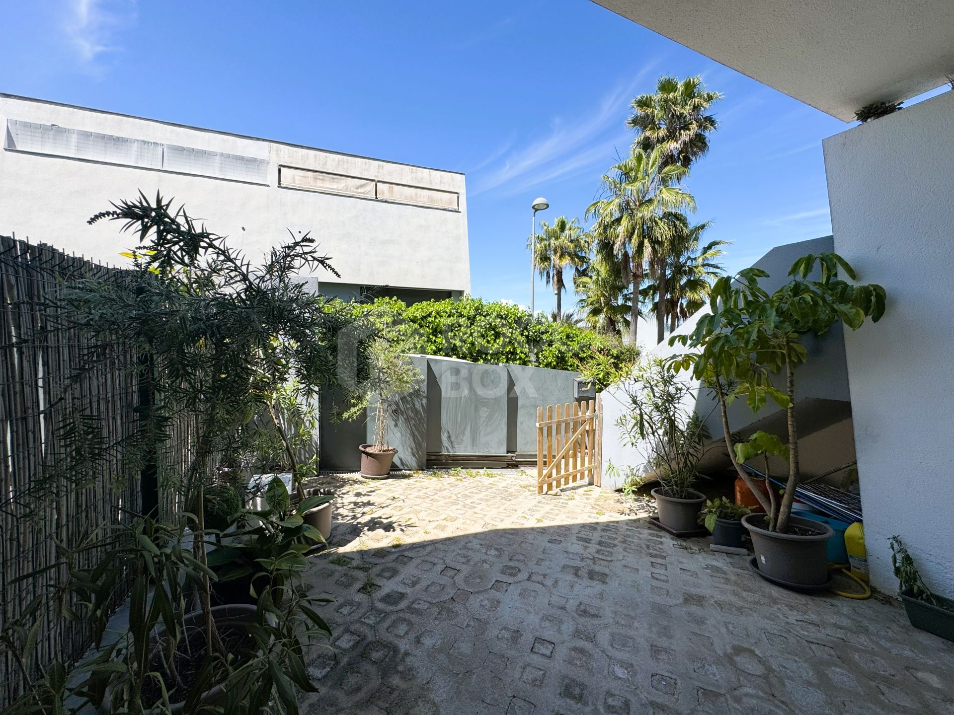 Spacious Four-Bedroom Town House in Polo Sur, San Enrique de Guadiaro