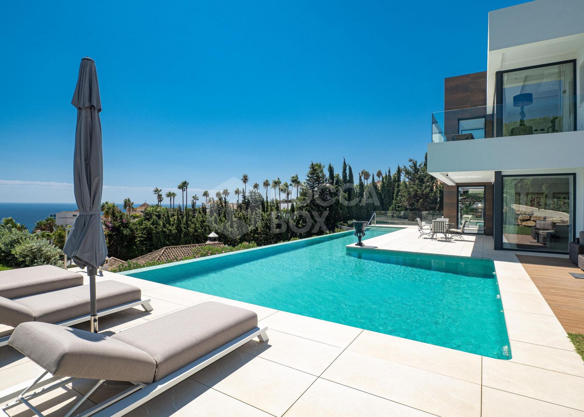 Luxury Villa with Panoramic Sea Views in La Paloma, Manilva