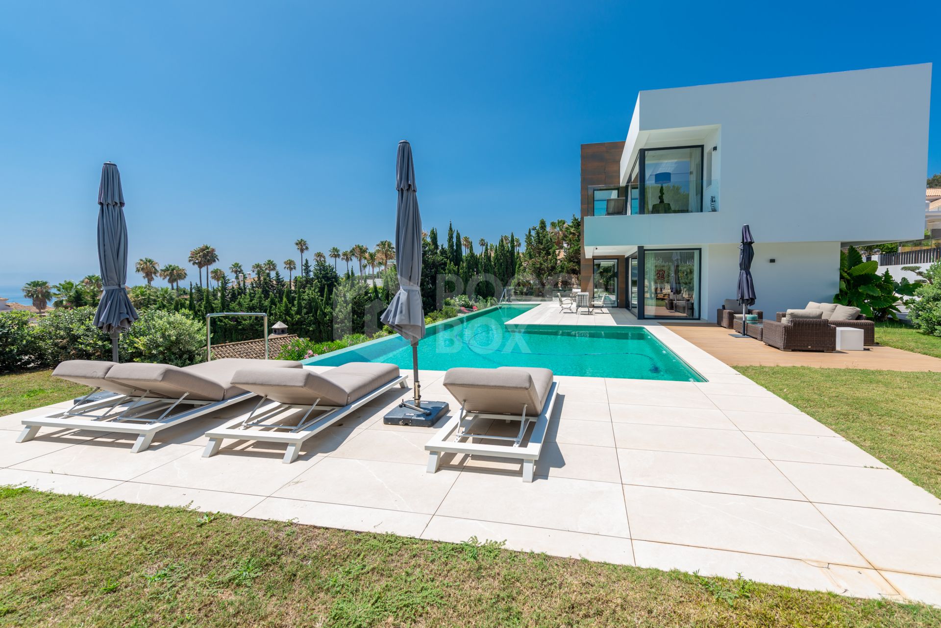 Luxury Villa with Panoramic Sea Views in La Paloma, Manilva