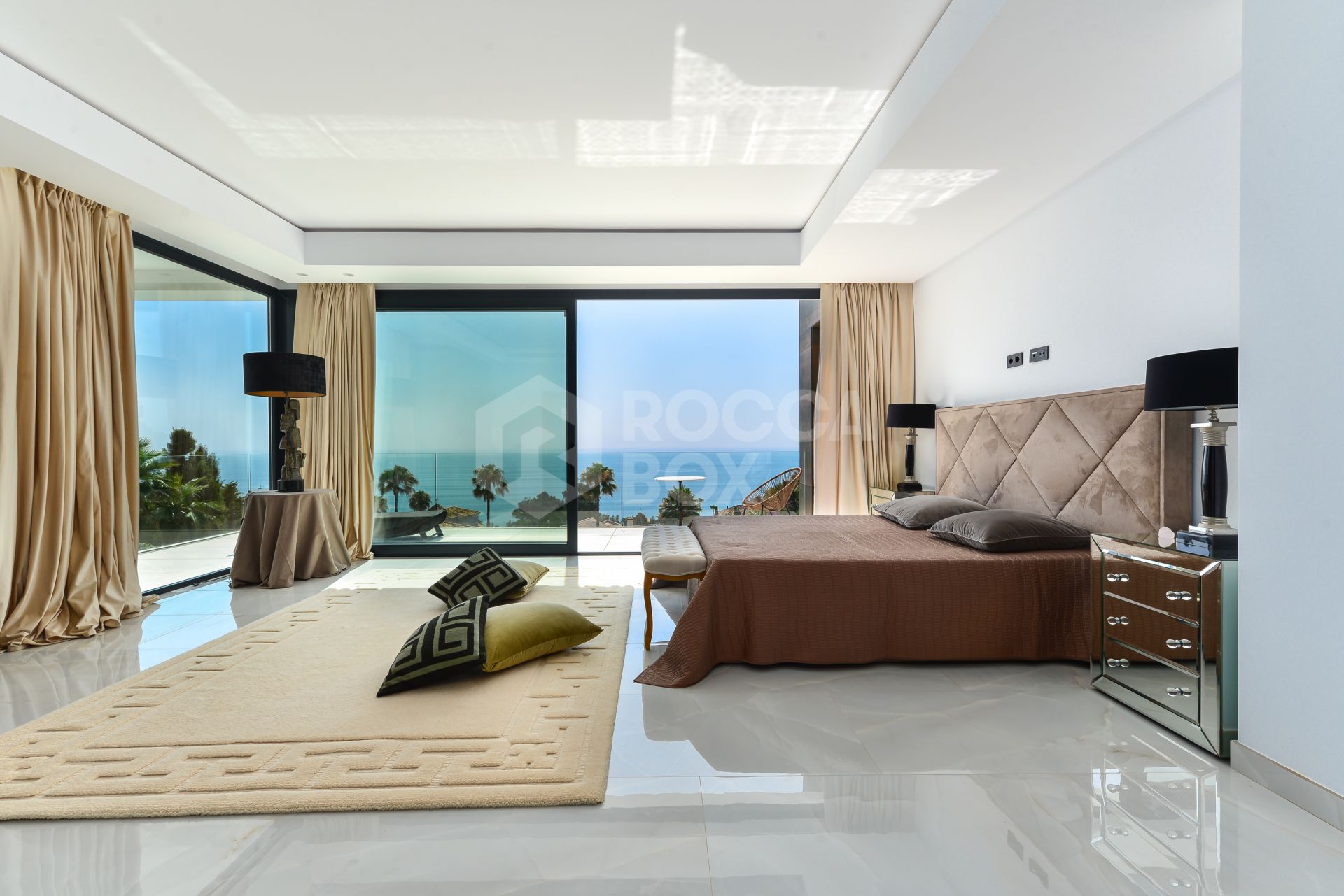 Luxury Villa with Panoramic Sea Views in La Paloma, Manilva