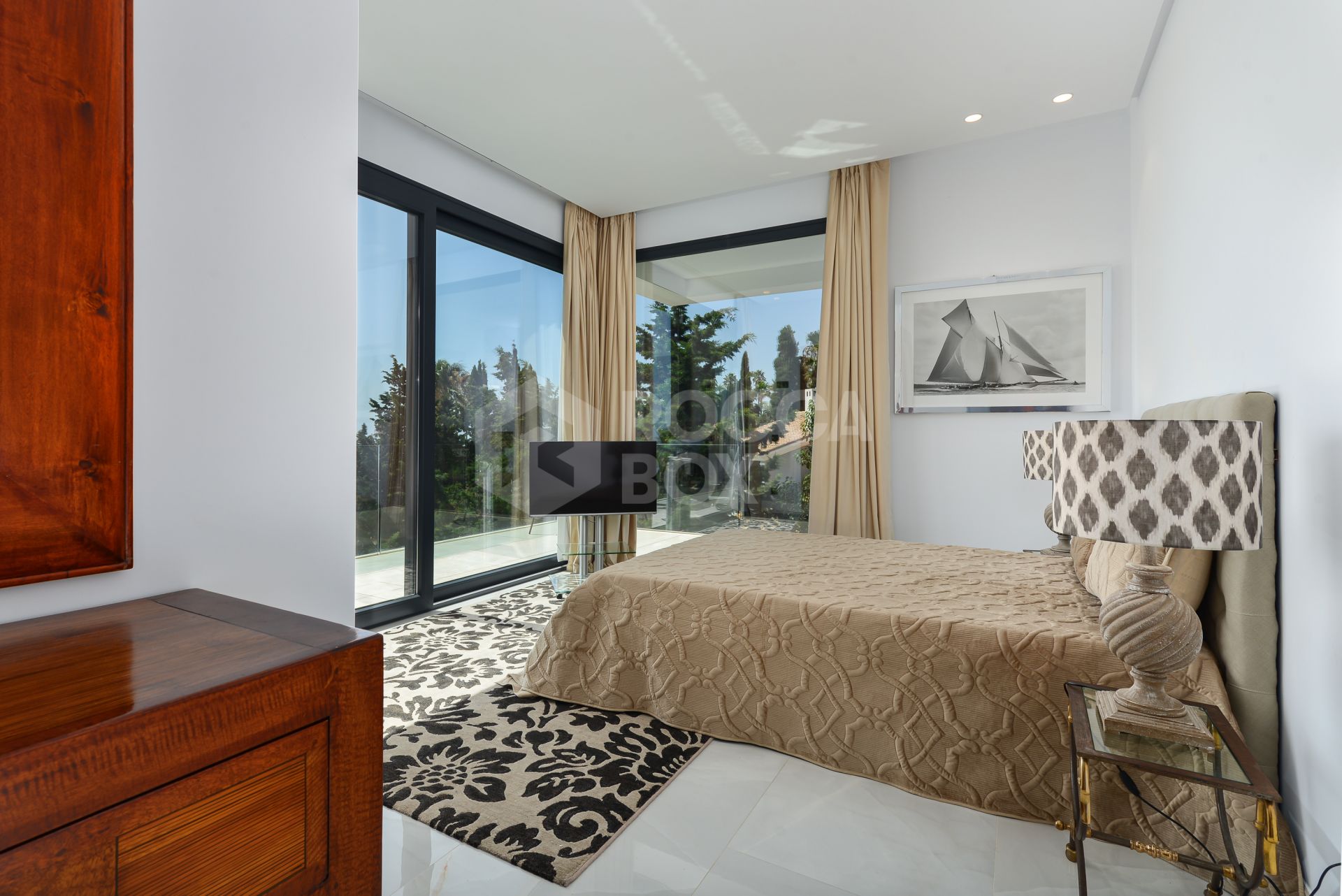 Luxury Villa with Panoramic Sea Views in La Paloma, Manilva