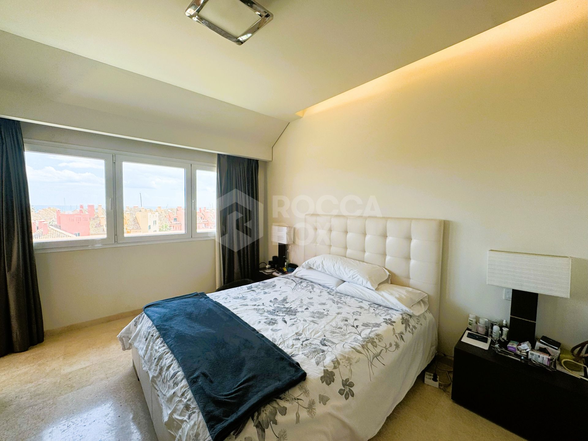 Elegant Penthouse in Ribera del Marlin, Sotogrande Marina