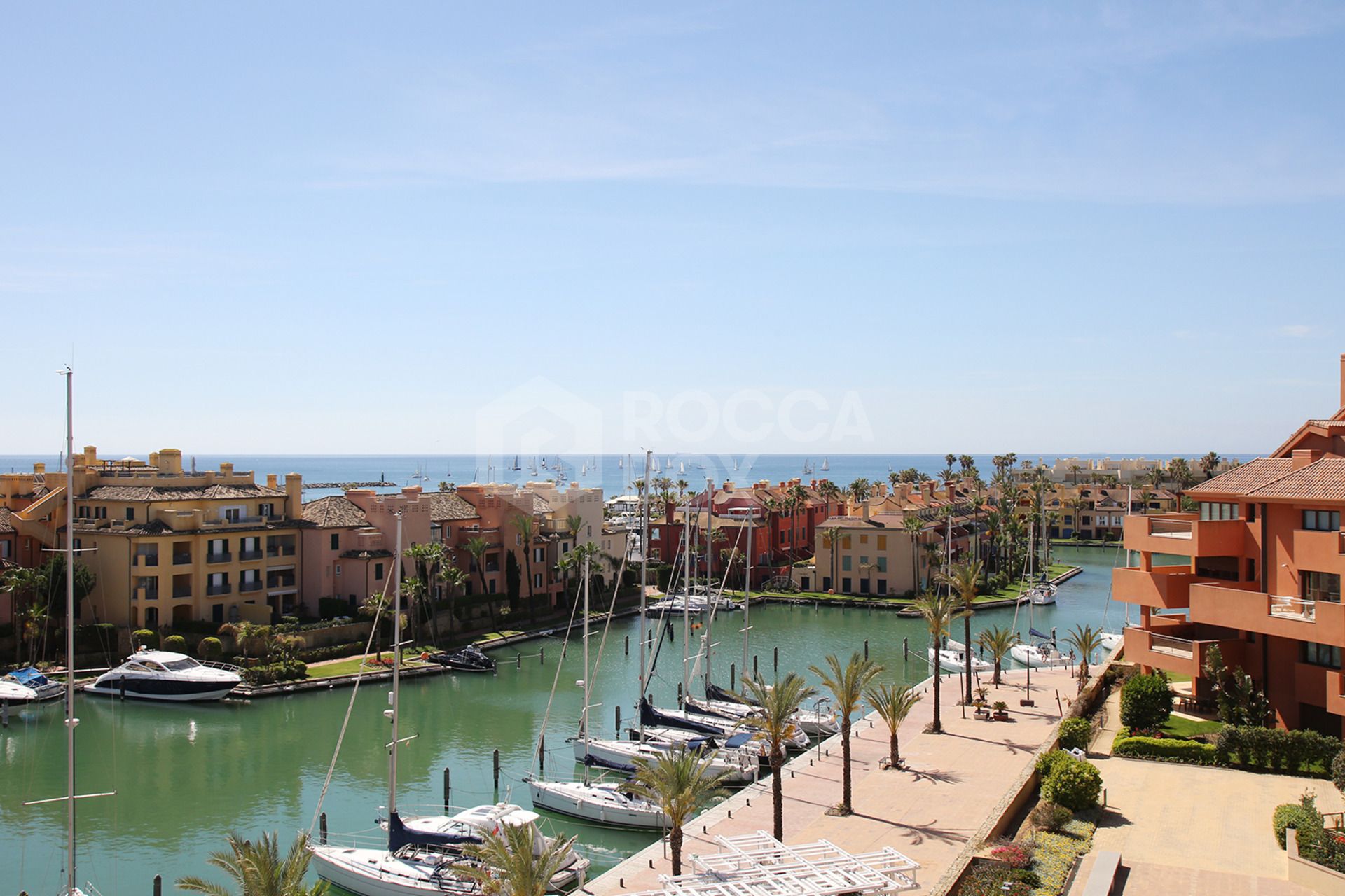 Elegant Penthouse in Ribera del Marlin, Sotogrande Marina