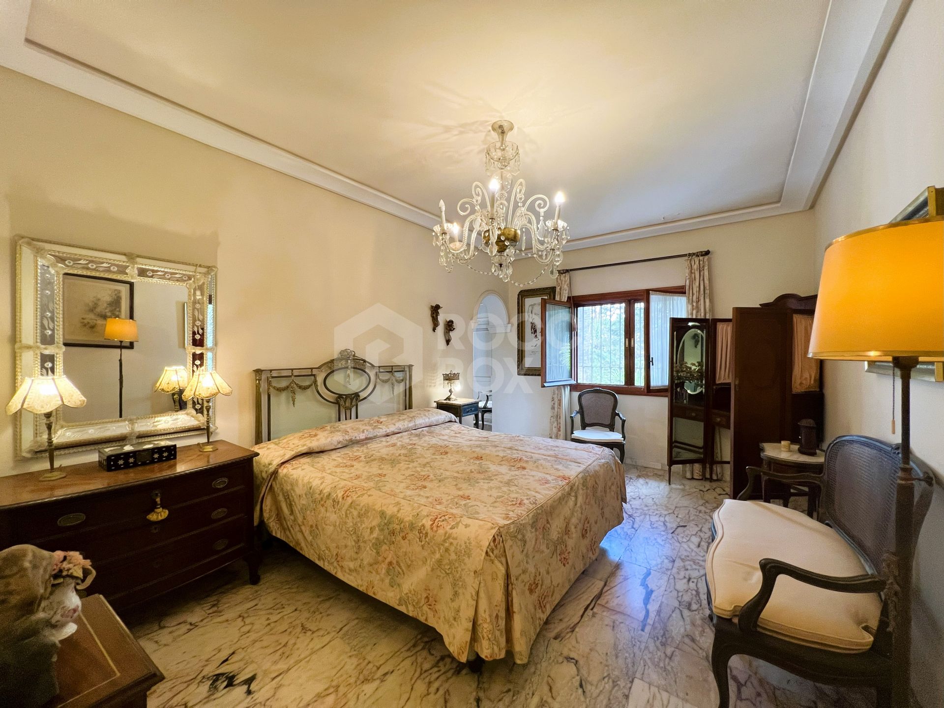 Luxury Villa in Zona B Sotogrande Costa