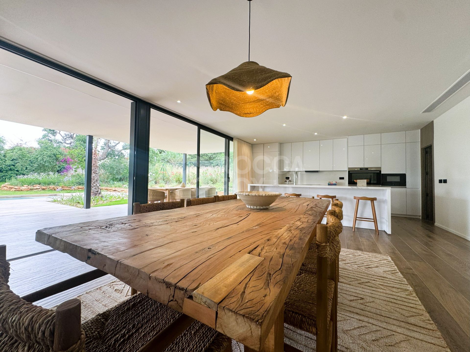 Villa KOA by Lago Architects: New Built Villa for Sale in Sotogrande Costa